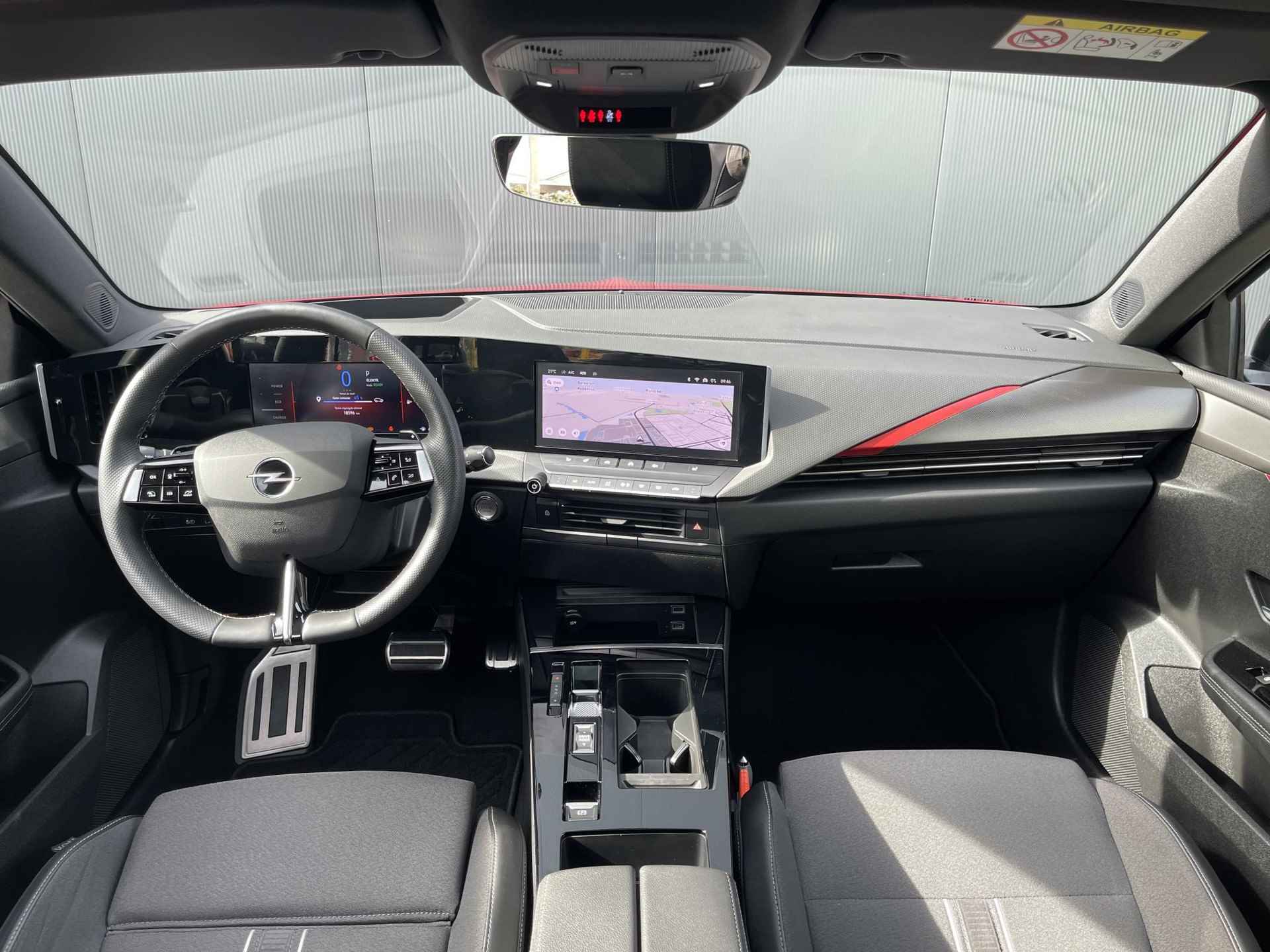 Opel Astra 1.6 Plug In Hybrid Business Elegance Navi | 360° Camera | Clima | Schuif-/Kanteldak | Stoel-/stuurverwarming | Plug In Hybrid | Afneembare trekhaak - 25/39