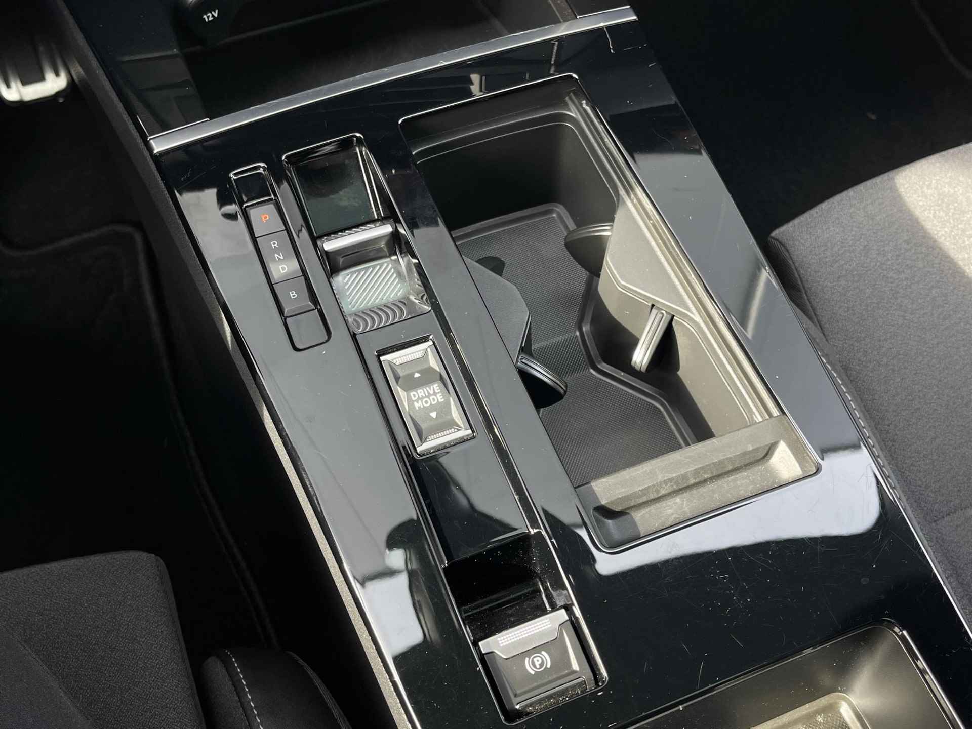 Opel Astra 1.6 Plug In Hybrid Business Elegance Navi | 360° Camera | Clima | Schuif-/Kanteldak | Stoel-/stuurverwarming | Plug In Hybrid | Afneembare trekhaak - 33/39