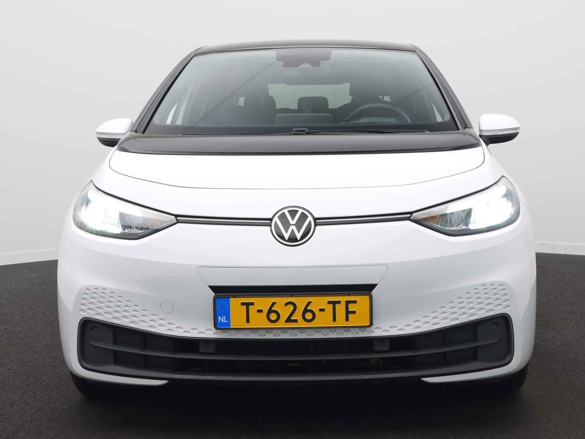 Volkswagen ID.3 Pro Edition Advantage 58 kWh Navigatie - Clima - Camera- 19 Inch - 2/54