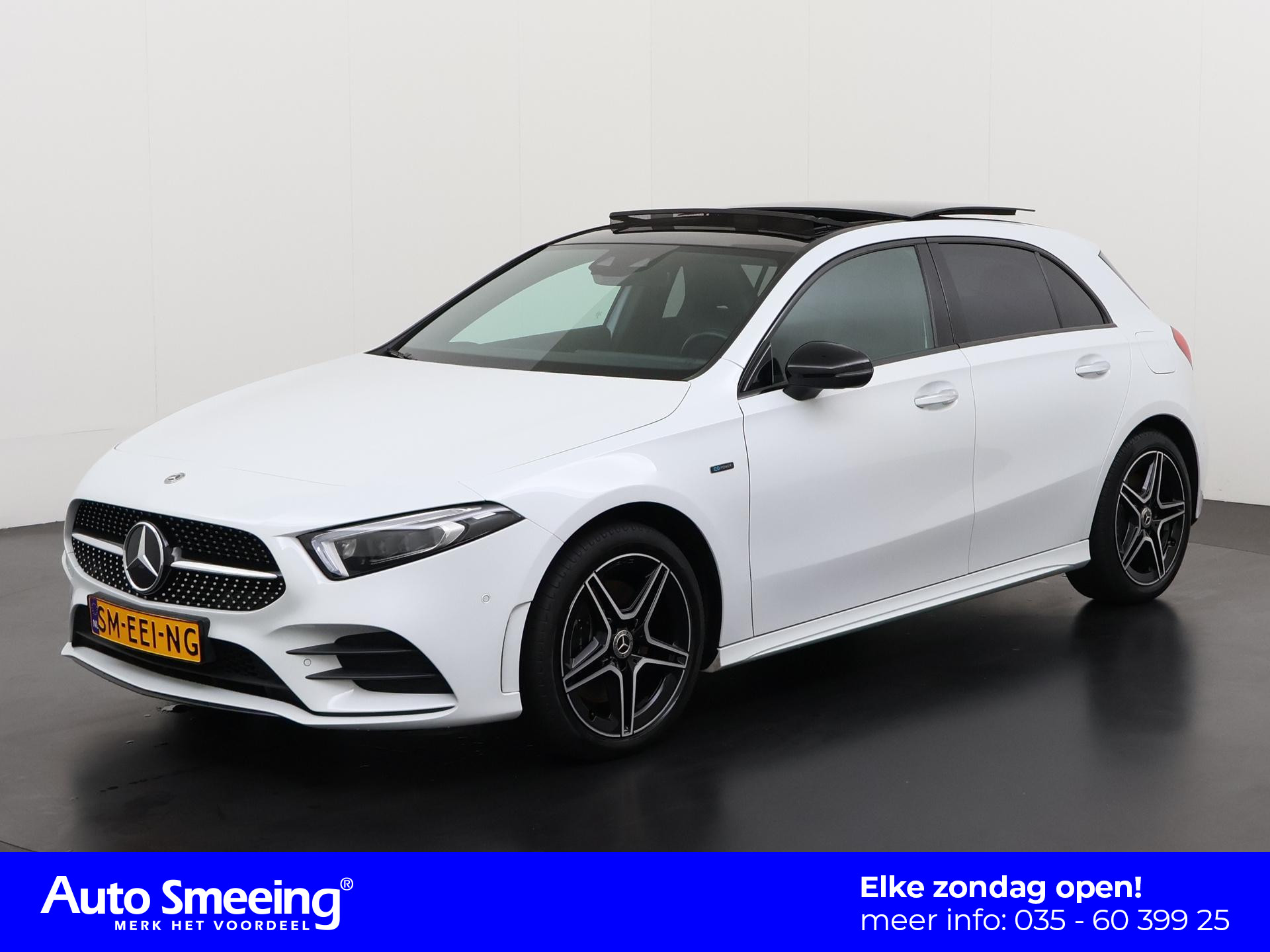 Mercedes-Benz A-klasse 250e AMG Line | Schuifdak | Trekhaak | Zondag Open!