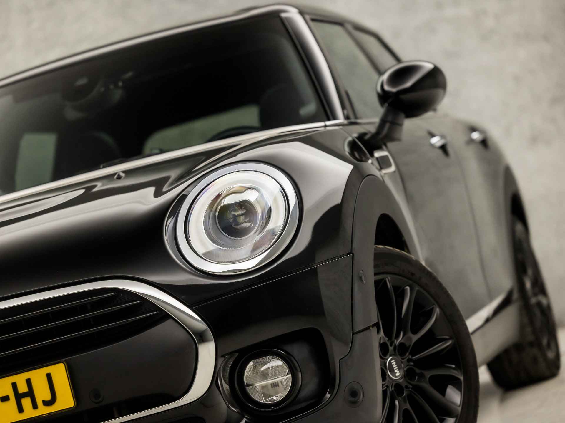 MINI Clubman 1.5 One Chili Black Sport Automaat (PANORAMADAK, GROOT NAVI, LEDER, STOELVERWARMING, SPORTSTOELEN, HARMAN/KARDON, LED KOPLAMPEN, KEYLESS, GETINT GLAS, NIEUWE APK, NIEUWSTAAT) - 17/39