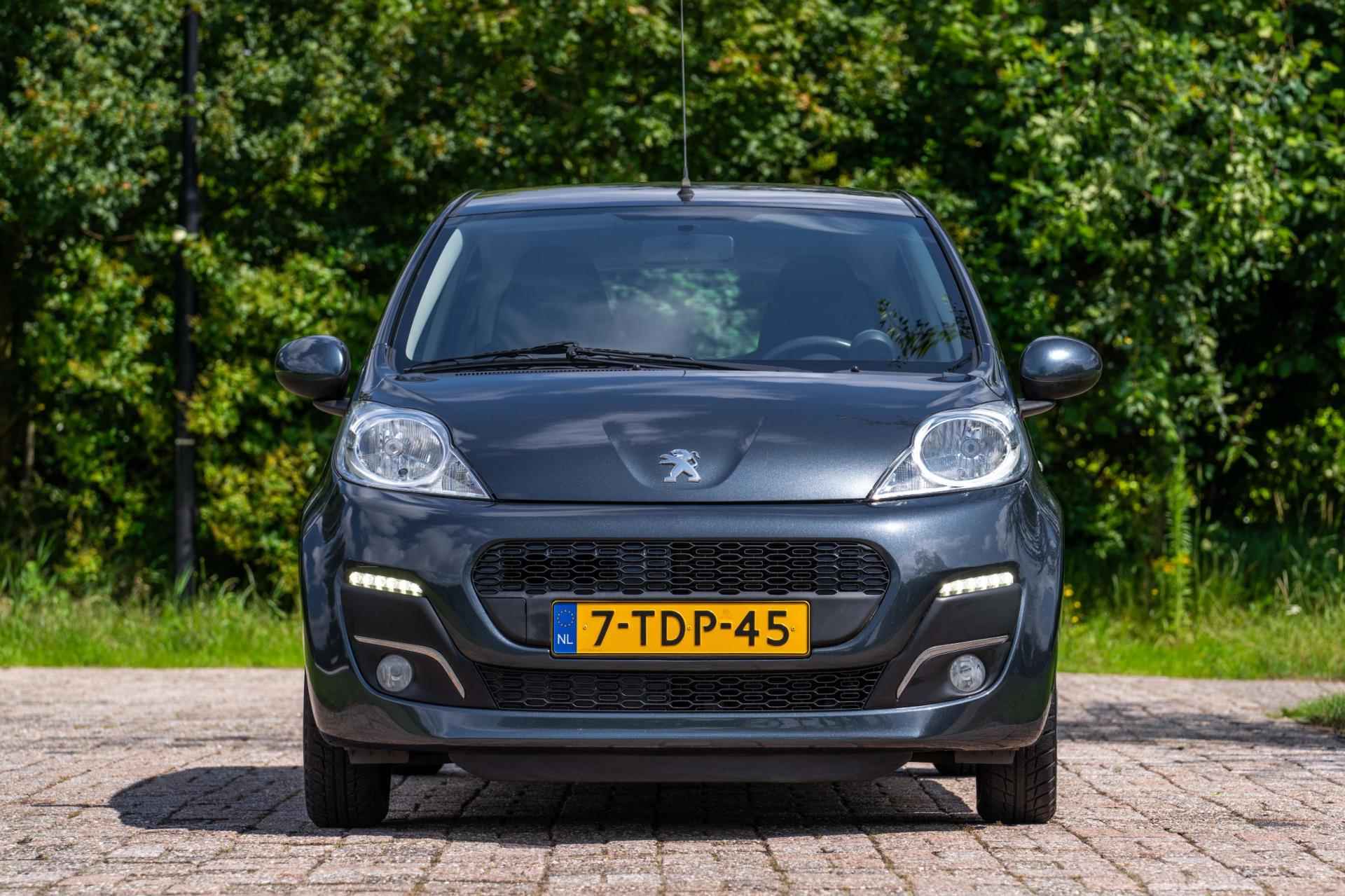 Peugeot 107 1.0 Active AC 1e Eigenaar 30.200 km + NAP - 10/33