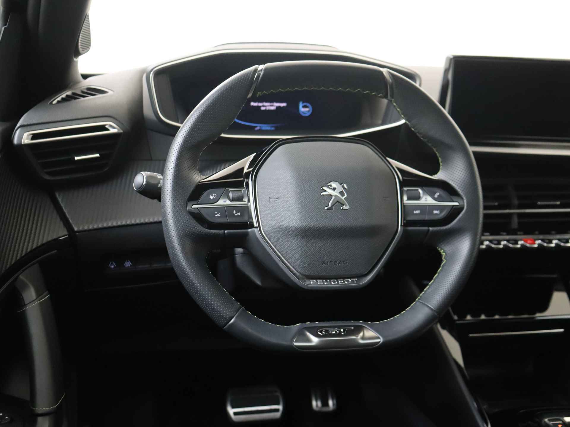 Peugeot e-2008 EV GT Pack 50 kWh | Schuif-kantel dak | Keyless Entry | 18 Inch | Navigatie | - 7/40