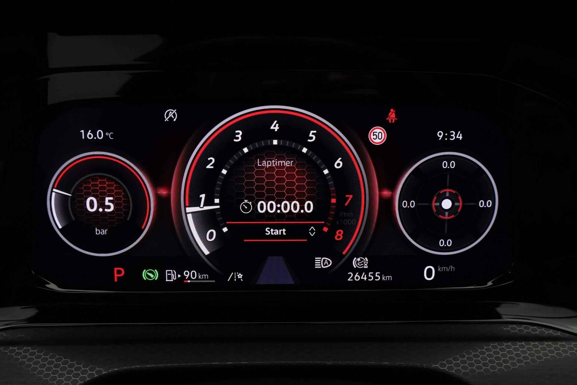 Volkswagen Golf 2.0 TSI 300PK DSG GTI Clubsport 45 | Pano | Akrapovič | Harman/Kardon | DCC | IQ Light | Leder | Stoelventilatie | Geheugenstoel | Camera | Navi Discover Pro - 3/52