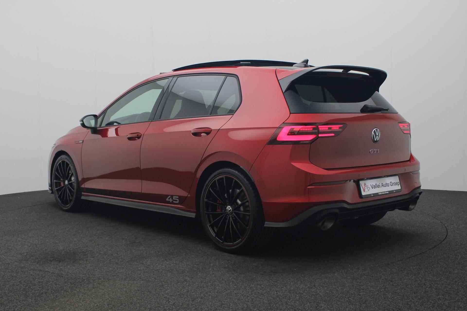 Volkswagen Golf 2.0 TSI 300PK DSG GTI Clubsport 45 | Pano | Akrapovič | Harman/Kardon | DCC | IQ Light | Leder | Stoelventilatie | Geheugenstoel | Camera | Navi Discover Pro - 44/52