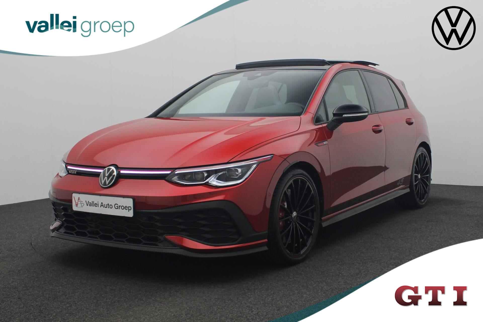 Volkswagen Golf 2.0 TSI 300PK DSG GTI Clubsport 45 | Pano | Akrapovič | Harman/Kardon | DCC | IQ Light | Leder | Stoelventilatie | Geheugenstoel | Camera | Navi Discover Pro