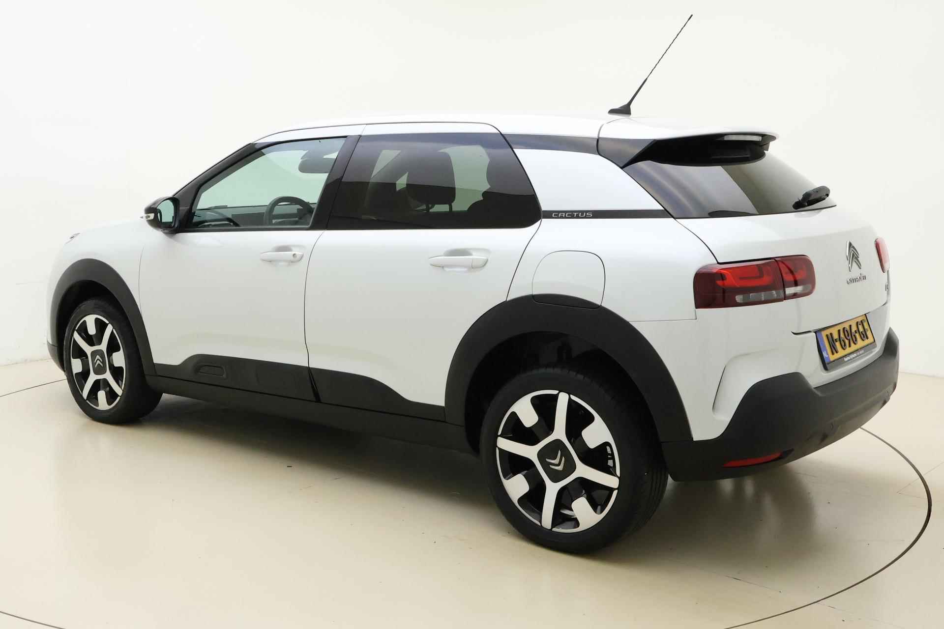 Citroen C4 Cactus 1.2 PureTech Shine Plus | 110PK | Keyless Entree | Navigatie| Parkeer Camera  | Parkeer Sensoren Voor & Achter | Climate Control | Cruise Control | Arm Steun | - 5/30