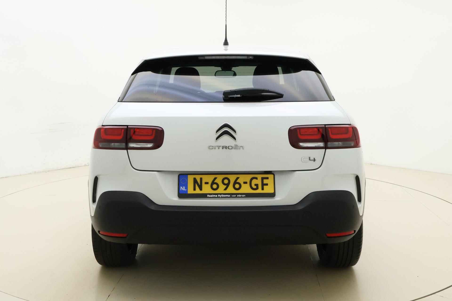 Citroen C4 Cactus 1.2 PureTech Shine Plus | 110PK | Keyless Entree | Navigatie| Parkeer Camera  | Parkeer Sensoren Voor & Achter | Climate Control | Cruise Control | Arm Steun | - 12/30