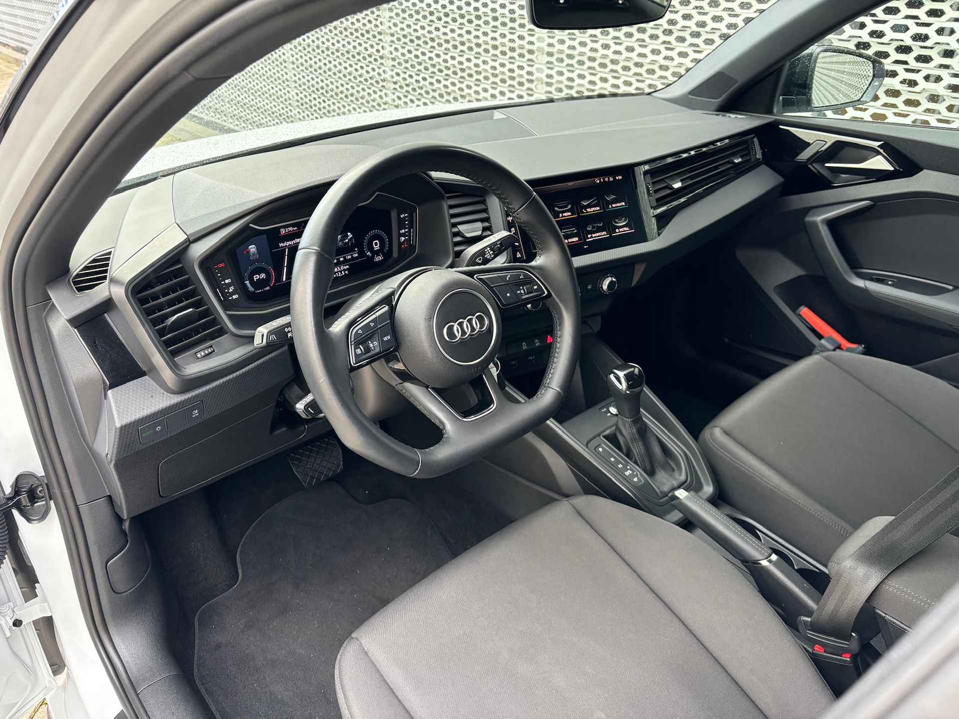 Audi A1 Sportback 30 TFSI 115pk DSG epic / Zwart Dak / App-Connect / PDC Achter / 17" LMV P4 - 8/22