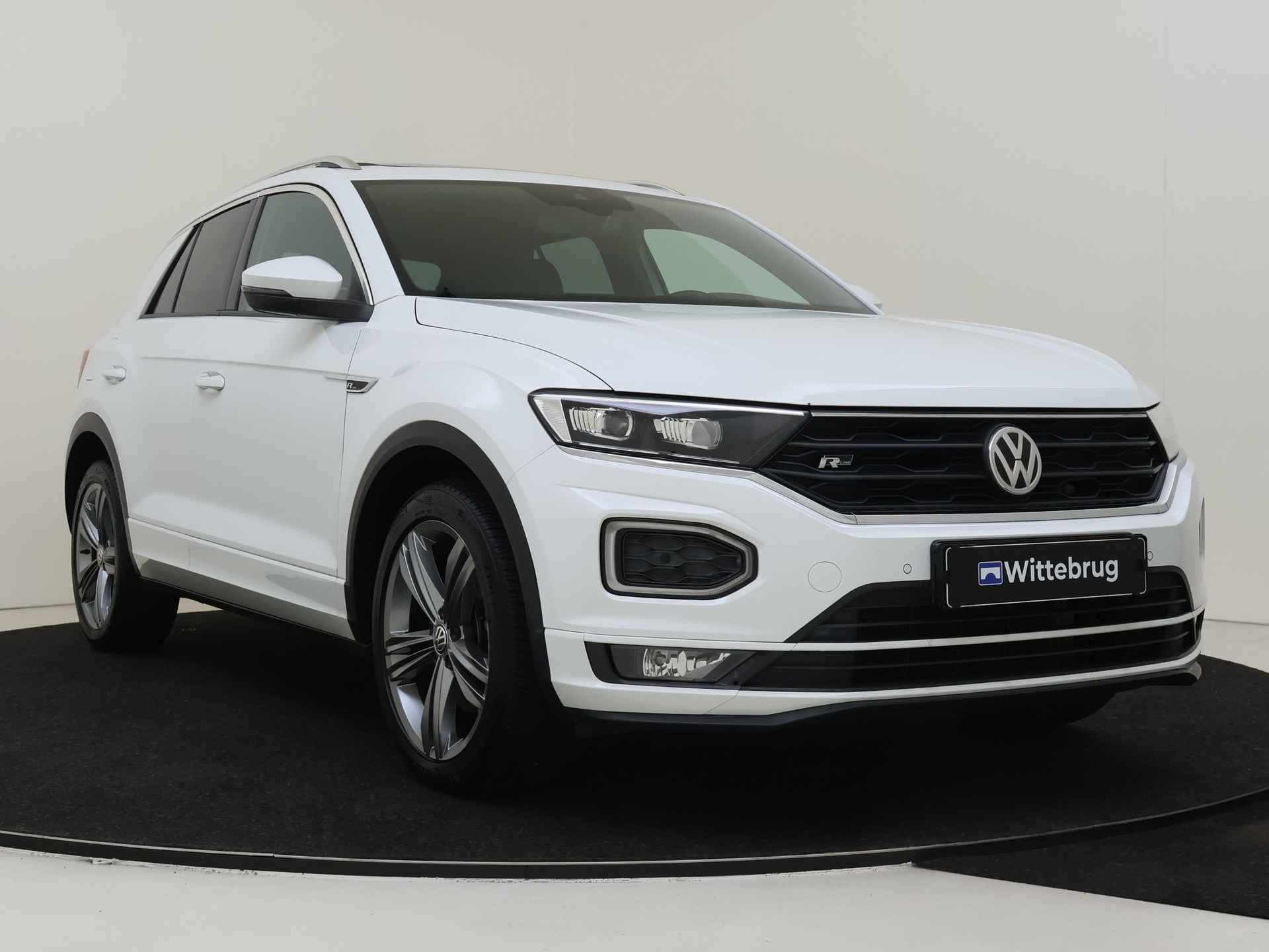 Volkswagen T-Roc 1.5 TSI Sport Automaat | R-Line Pakket | Panoramadak | Winter Pakket - 4/40