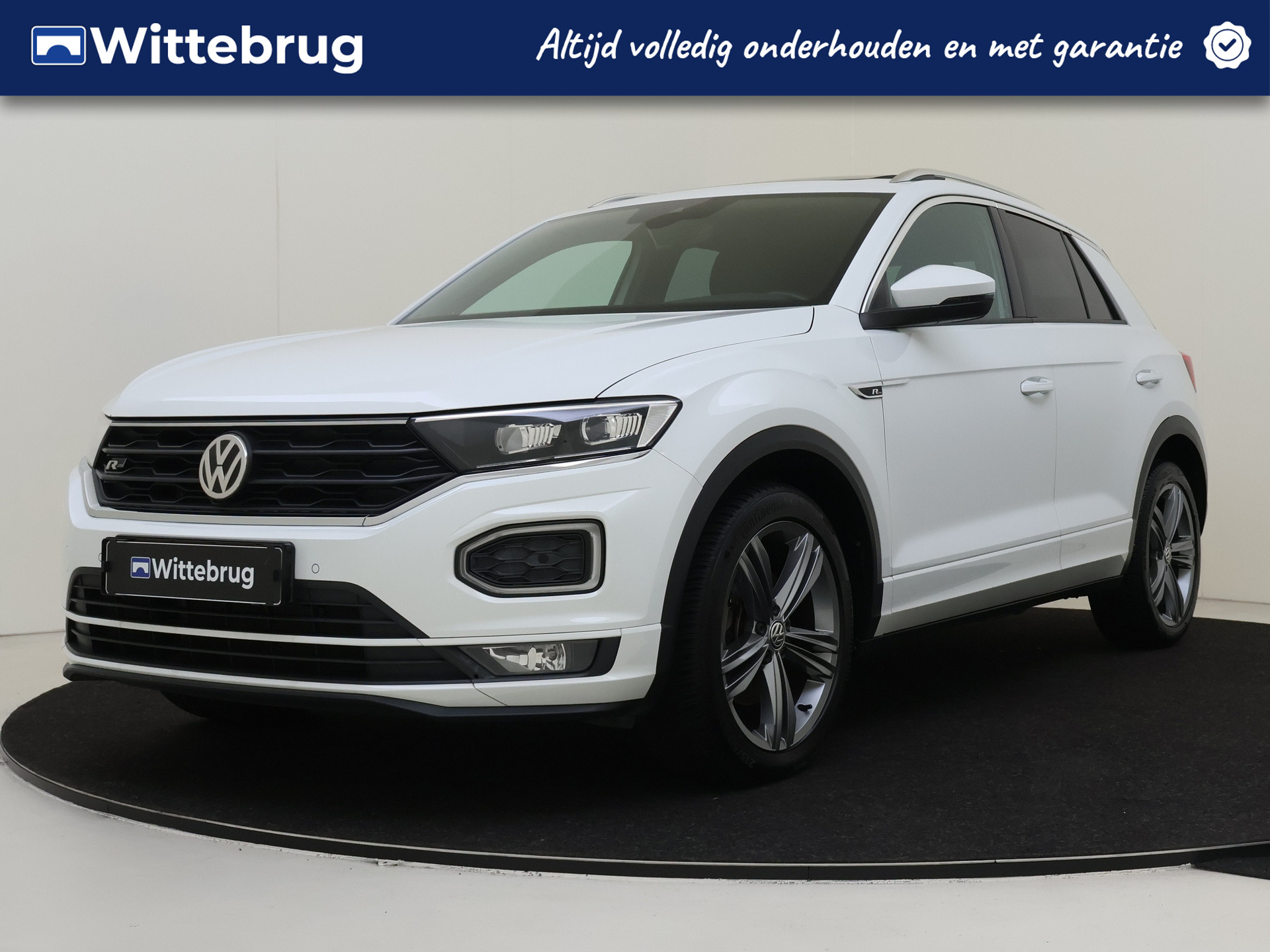 Volkswagen T-Roc 1.5 TSI Sport Automaat | R-Line Pakket | Panoramadak | Winter Pakket