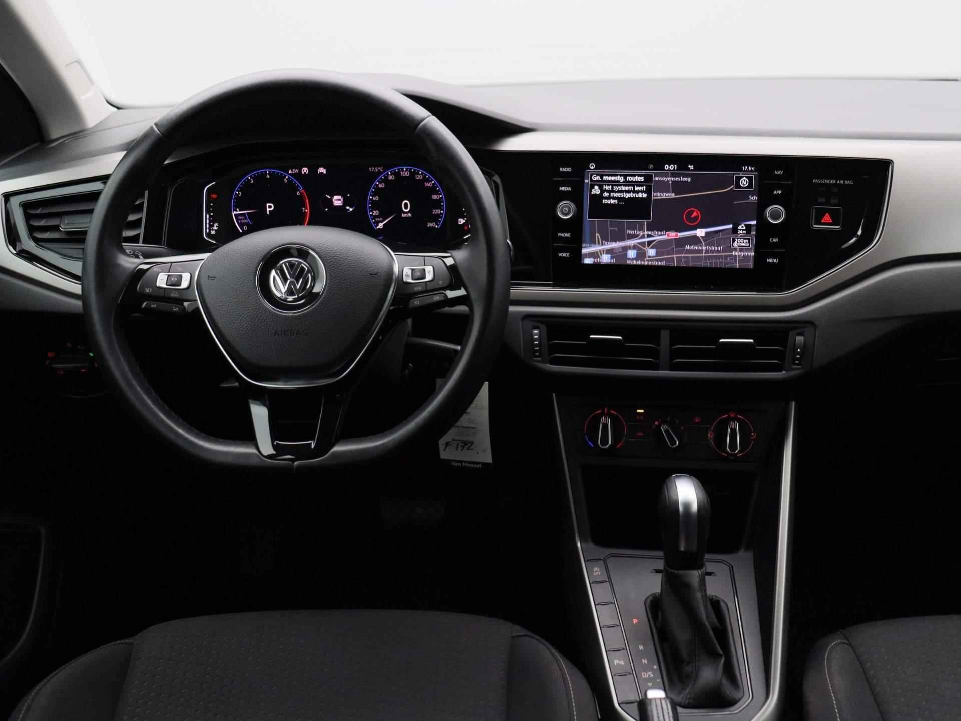 Volkswagen Polo 1.0 TSI Comfortline | AUTOMAAT | NAVIGATIE | VRITUAL COCKPIT | PARKEERSENSOREN V+A | AIRCO | ADAPTIVE CRUISE CONTROL | APPLE CARPLAY / ANDROID AUTO | - 3/36