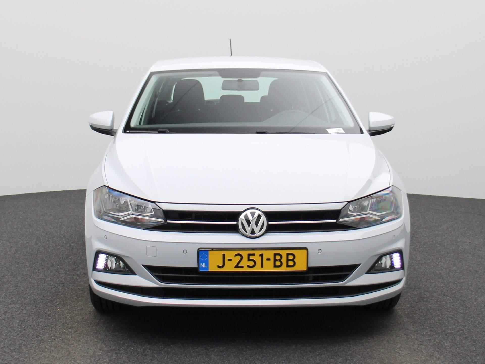 Volkswagen Polo 1.0 TSI Comfortline | AUTOMAAT | NAVIGATIE | VRITUAL COCKPIT | PARKEERSENSOREN V+A | AIRCO | ADAPTIVE CRUISE CONTROL | APPLE CARPLAY / ANDROID AUTO | - 8/36