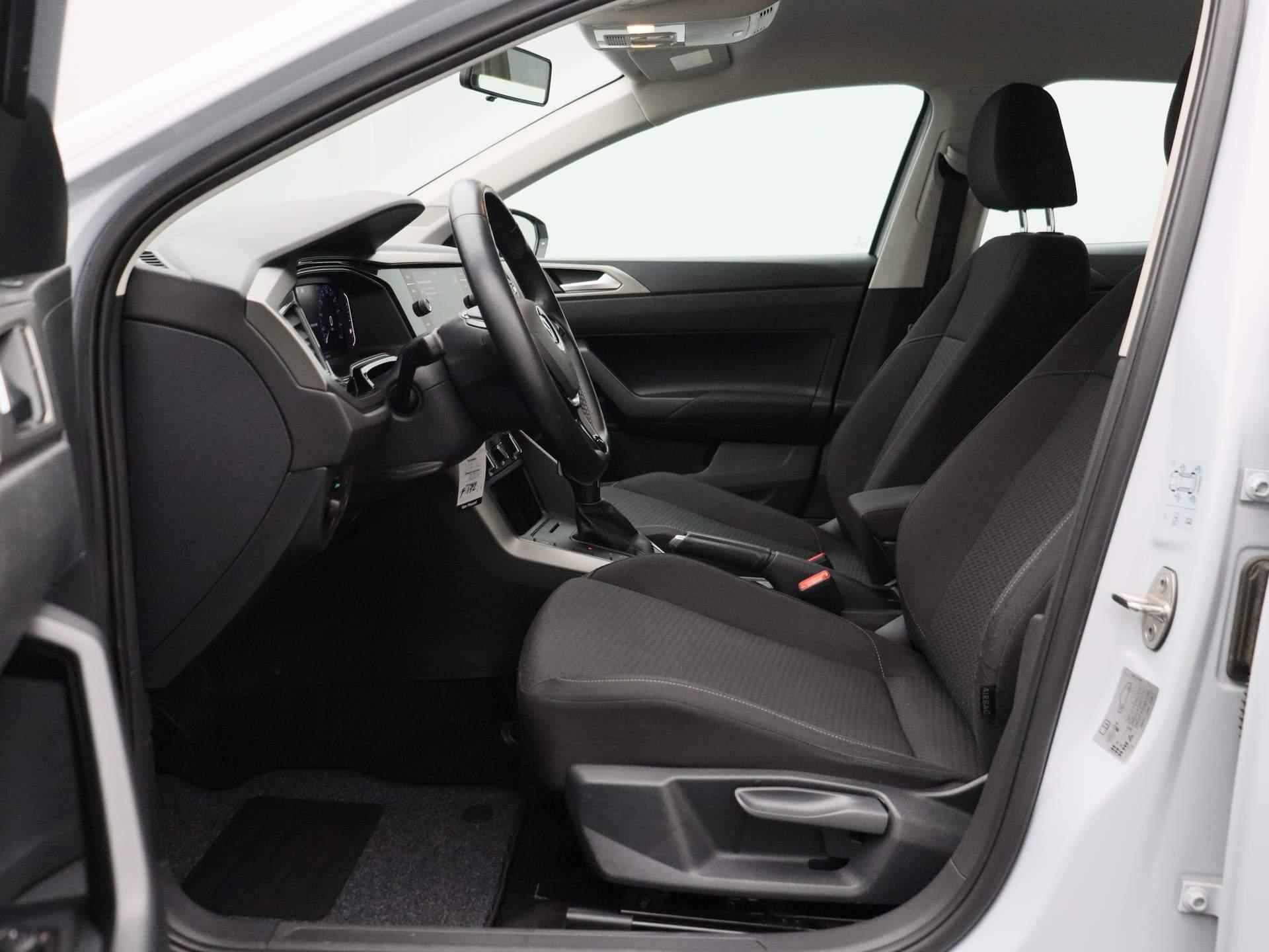 Volkswagen Polo 1.0 TSI Comfortline | AUTOMAAT | NAVIGATIE | VRITUAL COCKPIT | PARKEERSENSOREN V+A | AIRCO | ADAPTIVE CRUISE CONTROL | APPLE CARPLAY / ANDROID AUTO | - 13/36