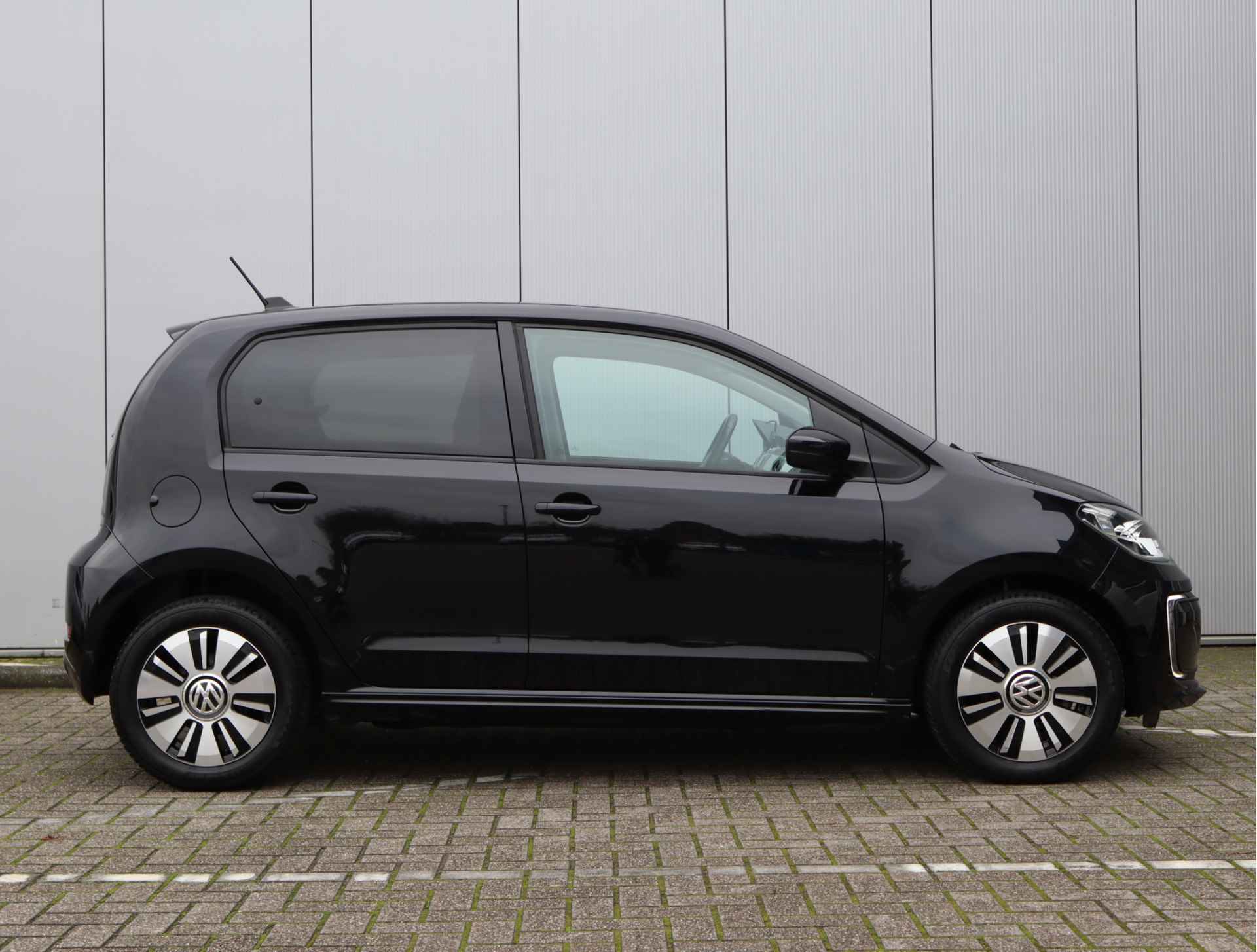 Volkswagen e-Up! | € 2.000 subsidie | Navi by app | Stoelverwarming - 16/60