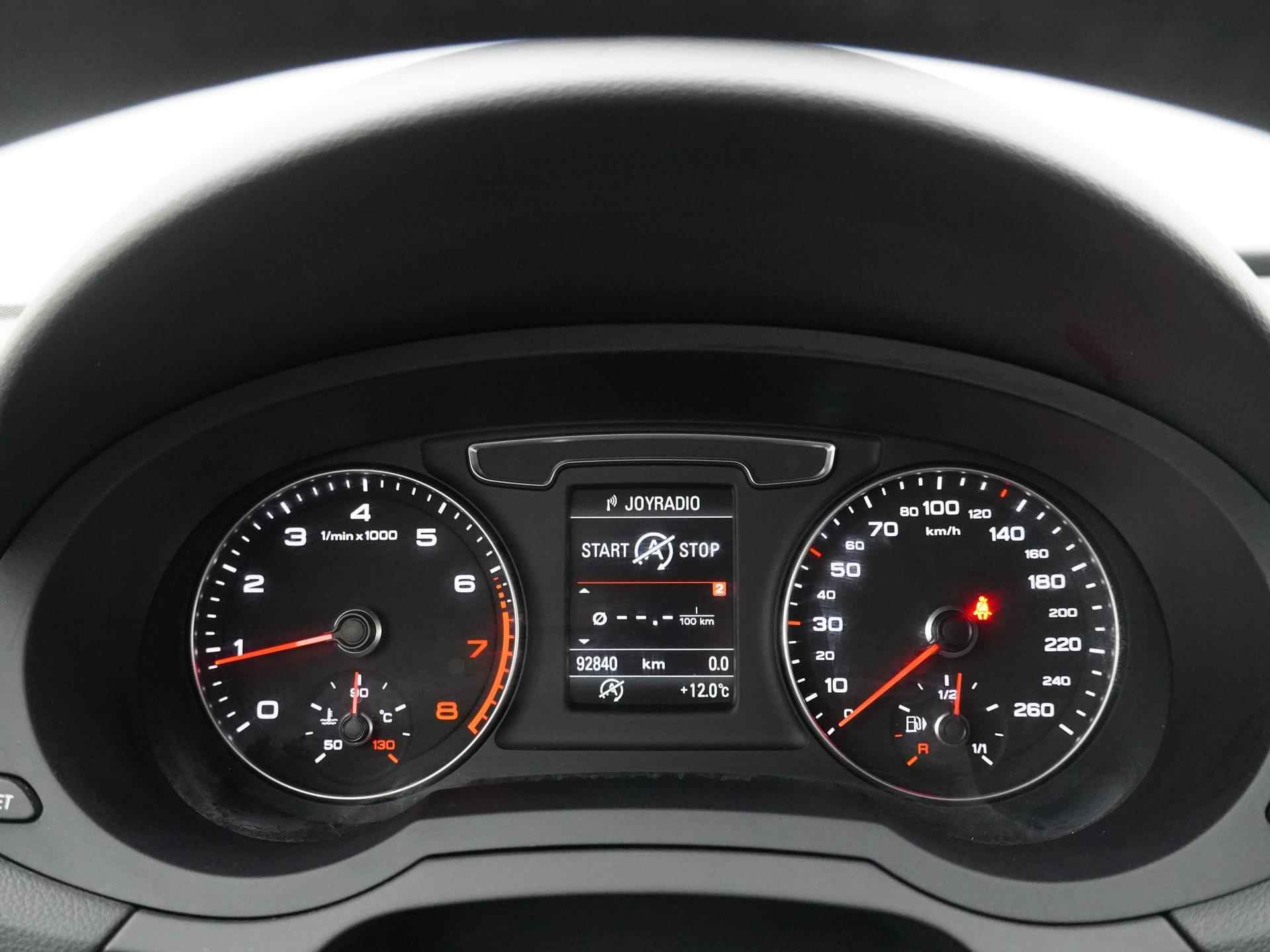Audi Q3 1.4 TFSI CoD Adrenalin - 14/35