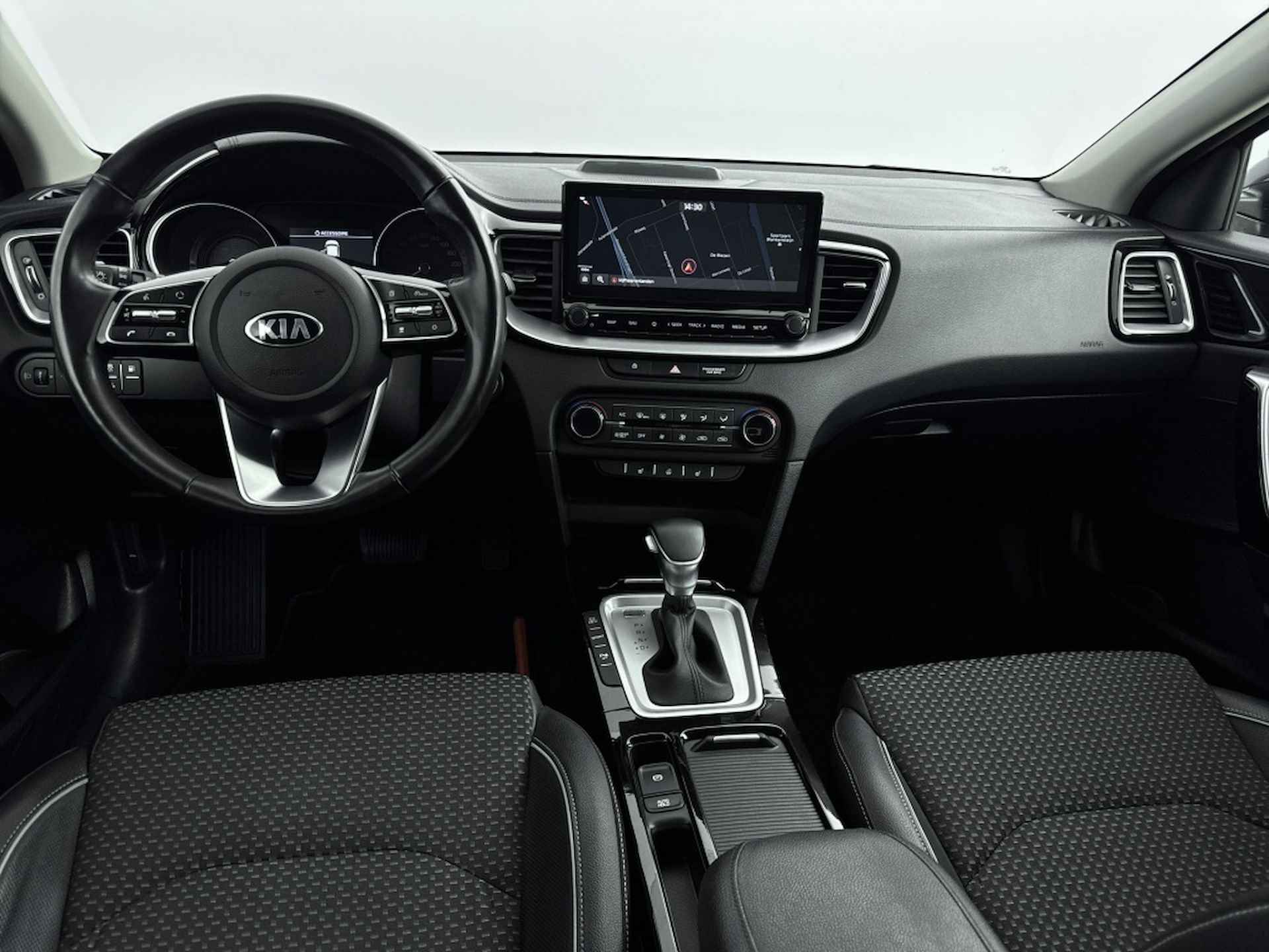 Kia XCeed 1.6 GDi PHEV DynamicPlusLine - 10/29