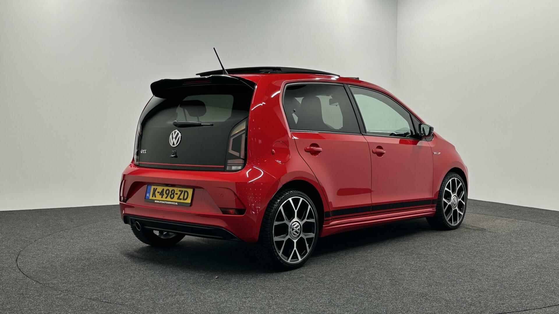 Volkswagen Up! 1.0 TSI GTI|Schuif/Kantel dak|Camera|Airco|Cruise|6-Bak| - 6/34