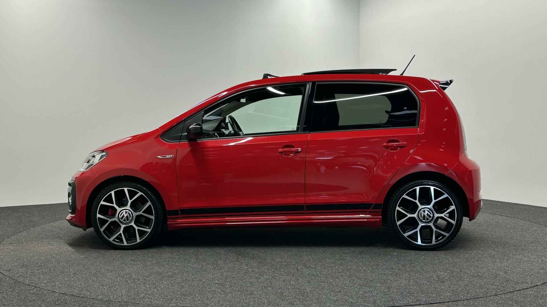 Volkswagen Up! 1.0 TSI GTI|Schuif/Kantel dak|Camera|Airco|Cruise|6-Bak| - 9/34