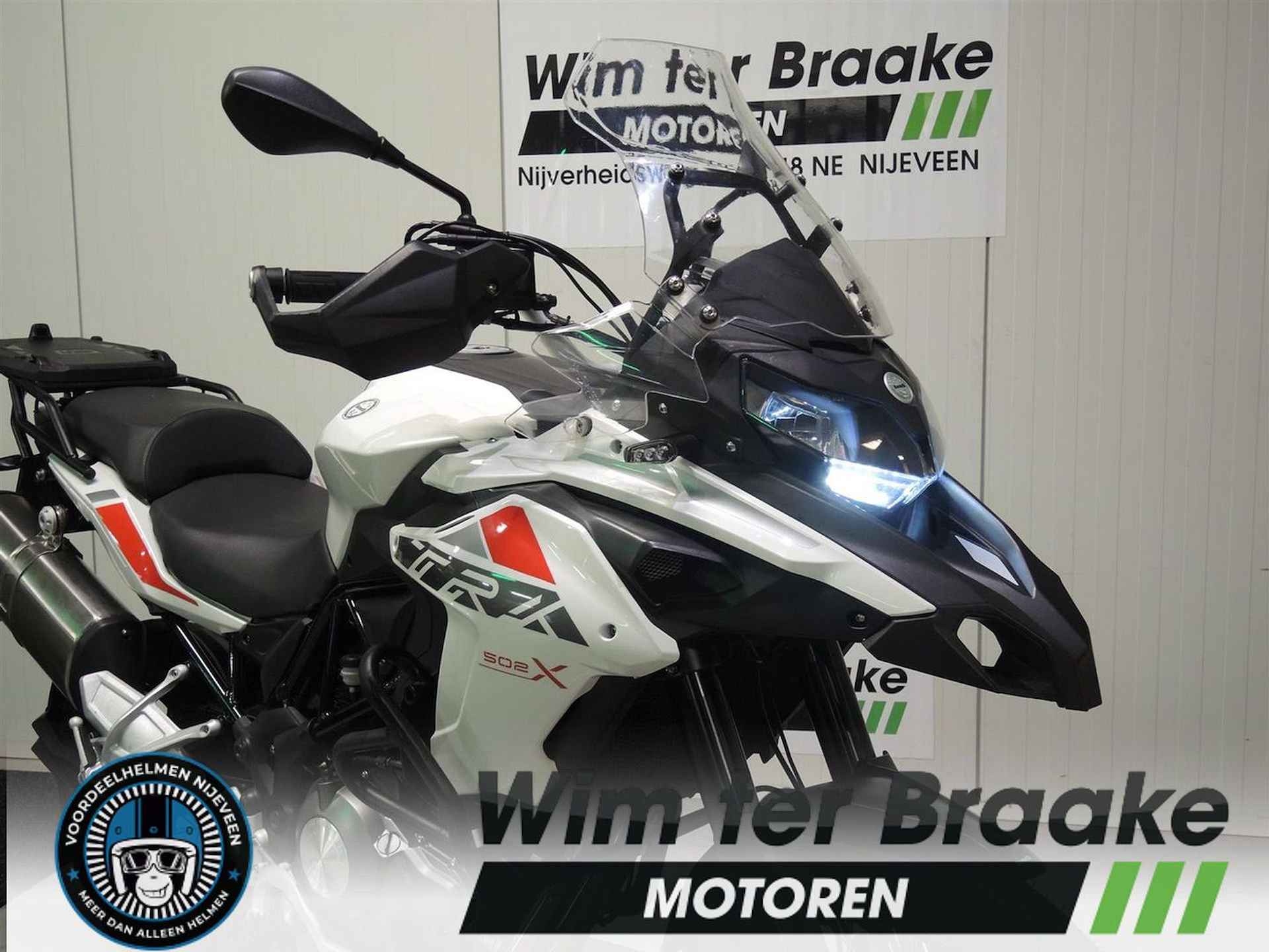 Benelli TRK 502 X - 2018 - 13/18