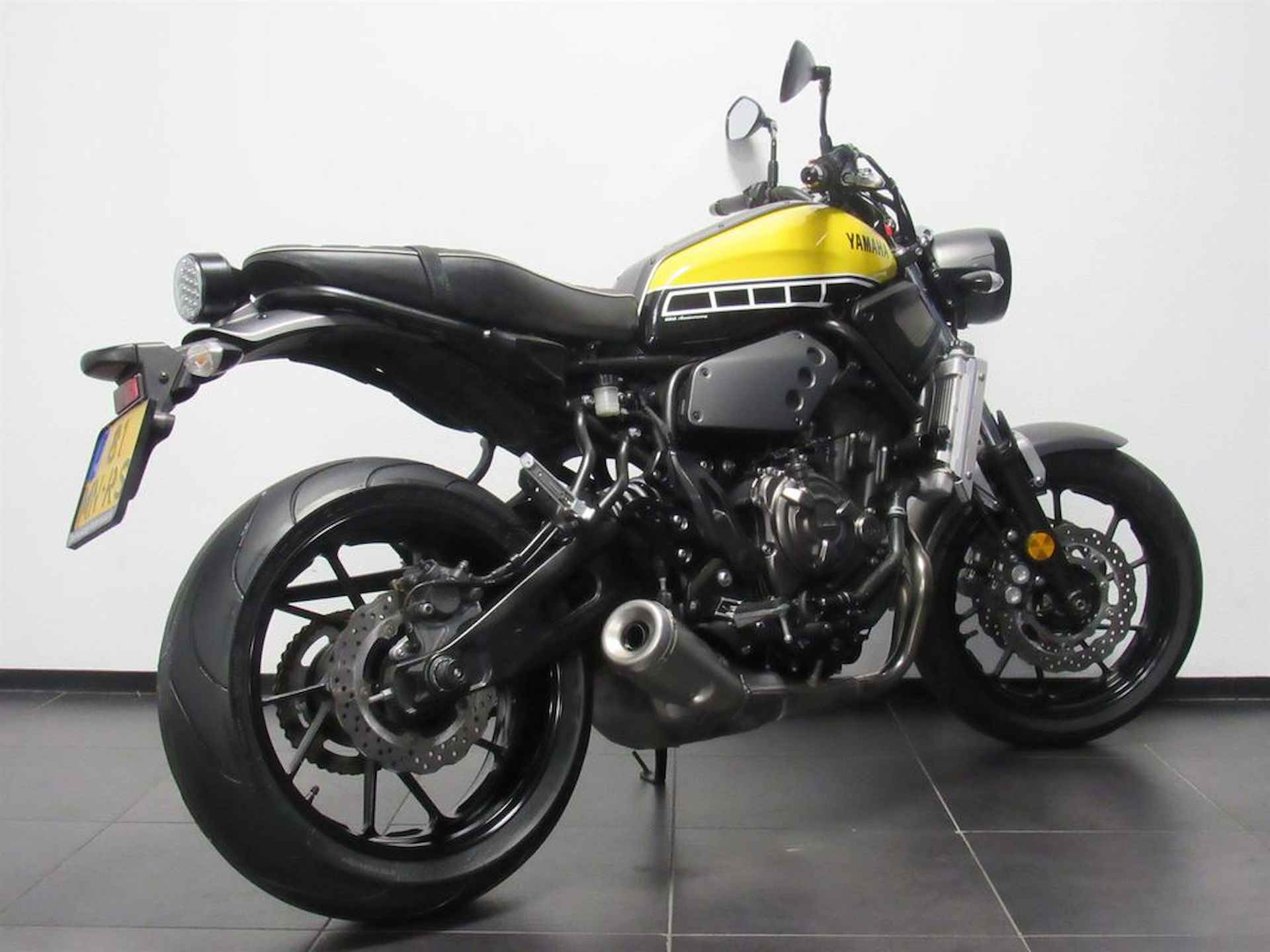 Yamaha XSR 700 ABS - 6/14