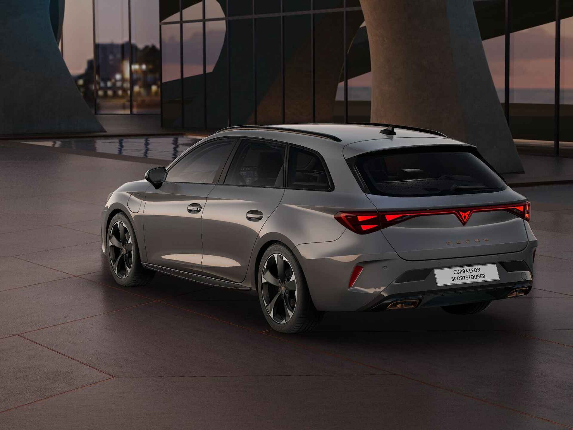 CUPRA Leon Sportstourer 1.5 TSI e-Hybrid 204 6DSG Business - 7/18