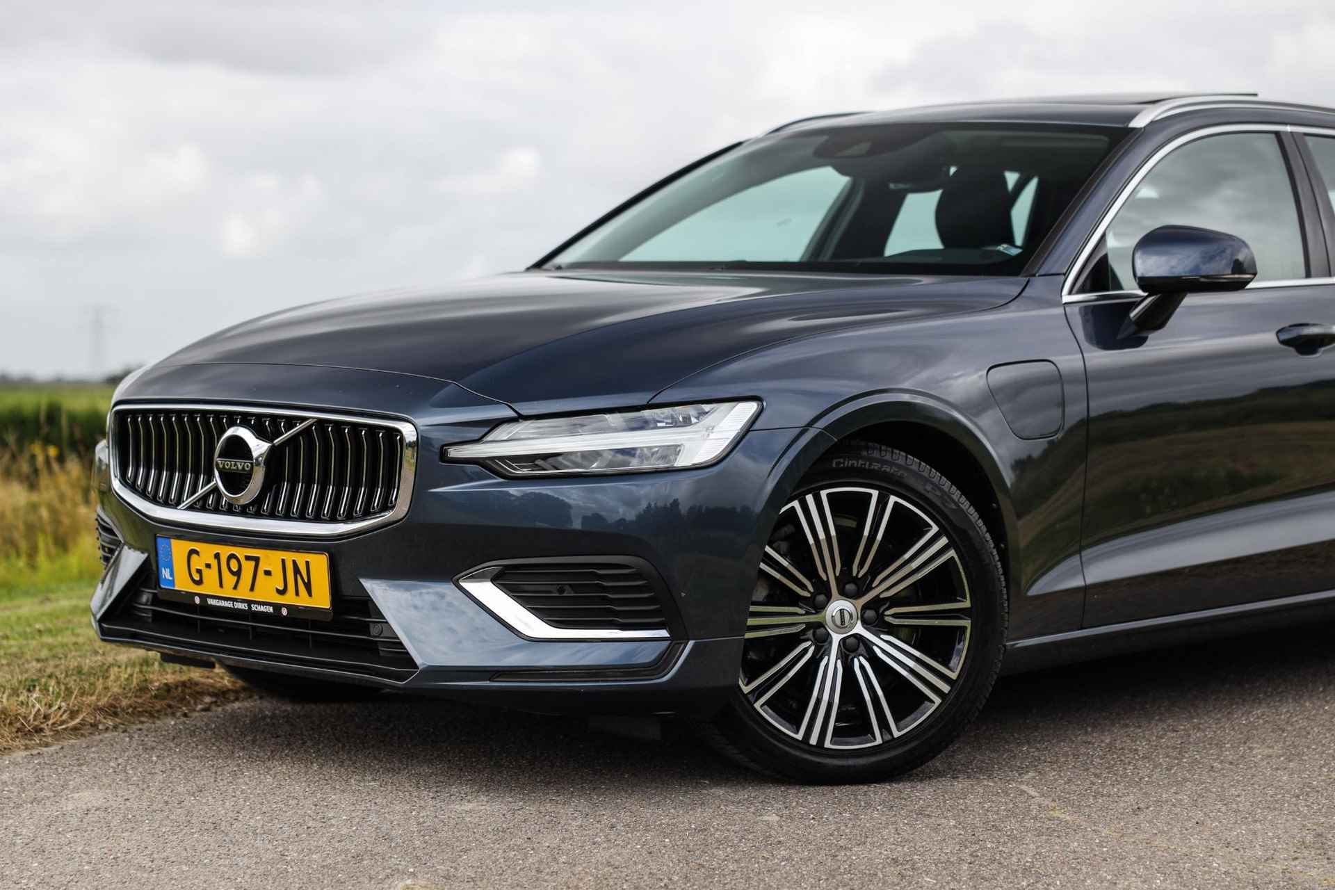 Volvo V60 2.0 T8 Twin Engine 393 PK AWD Inscription ✅ Pano ✅ LED ✅ Sportleder ✅ Carplay - 8/42