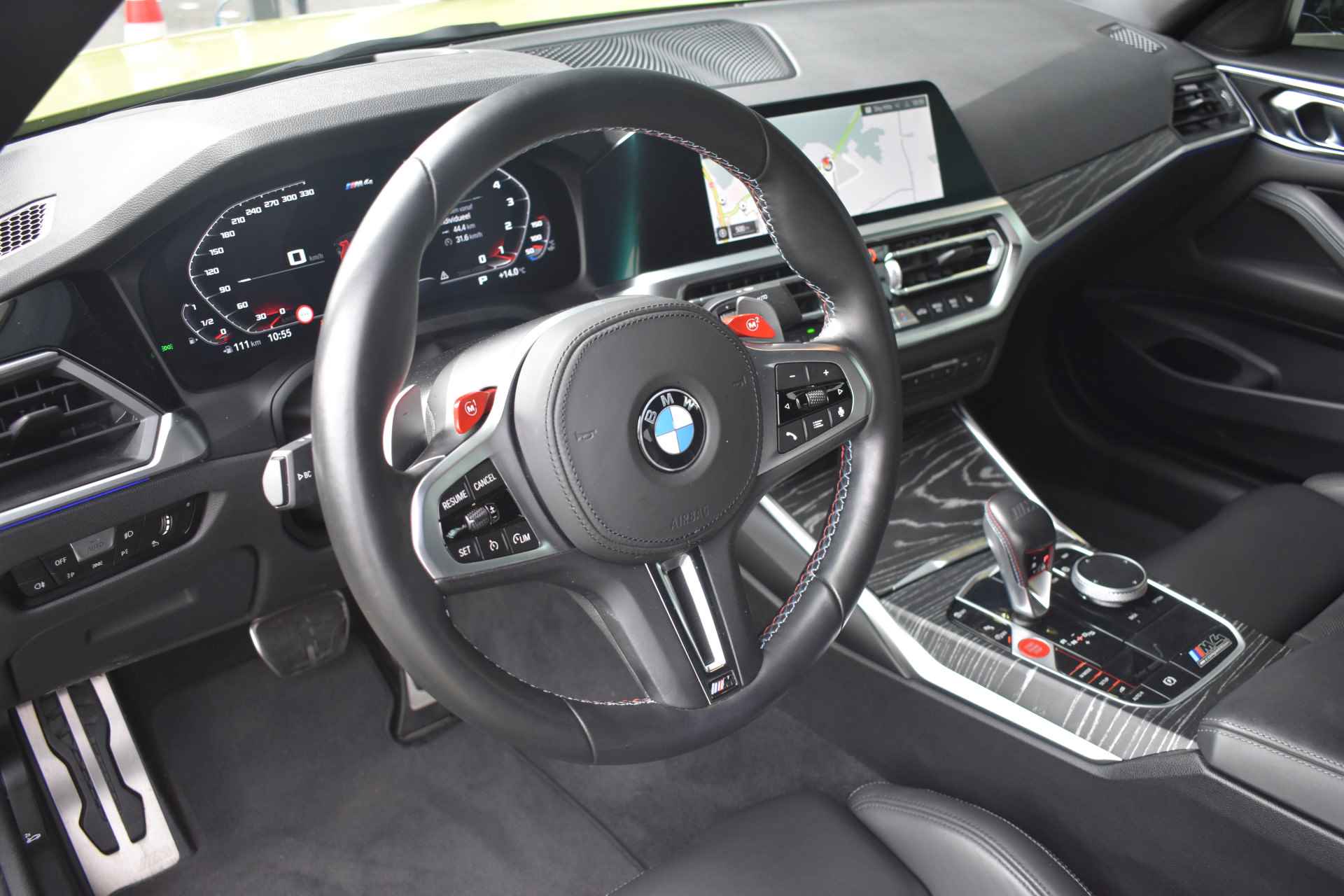 BMW 4 Serie Coupé M4 xDrive Competition Automaat / M Sportstoelen / M Adaptief onderstel / Stoelverwarming / Head-Up / Cruise Control / Live Cockpit Professional / Getint glas achter - 6/53