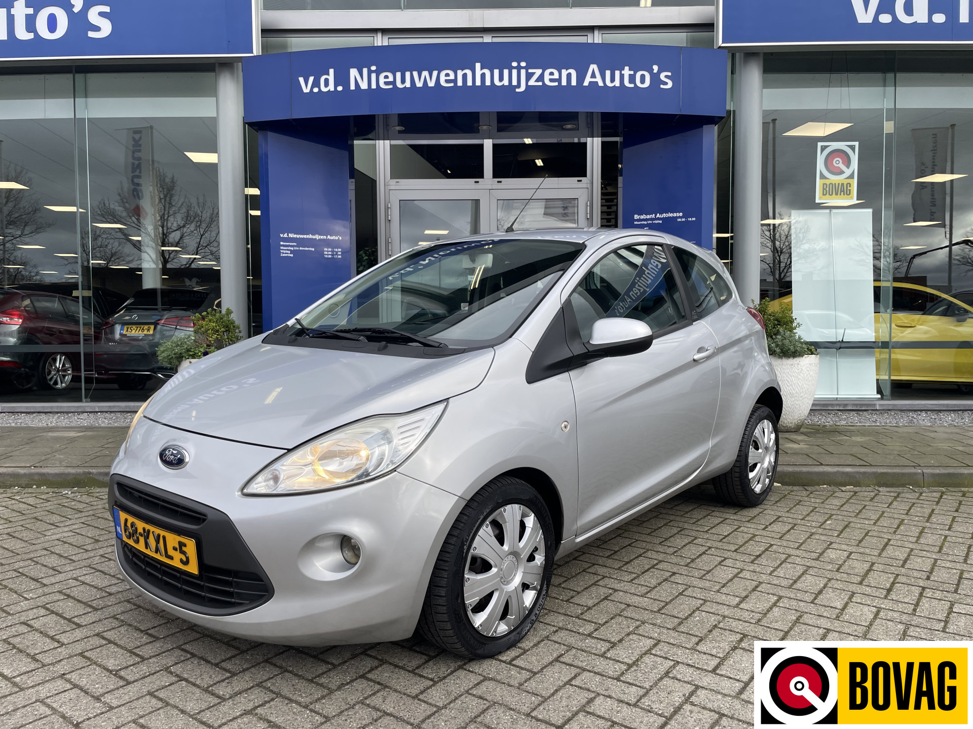 Ford Ka 1.2 Titanium Airco  cpv   fbogaars; 0492588956