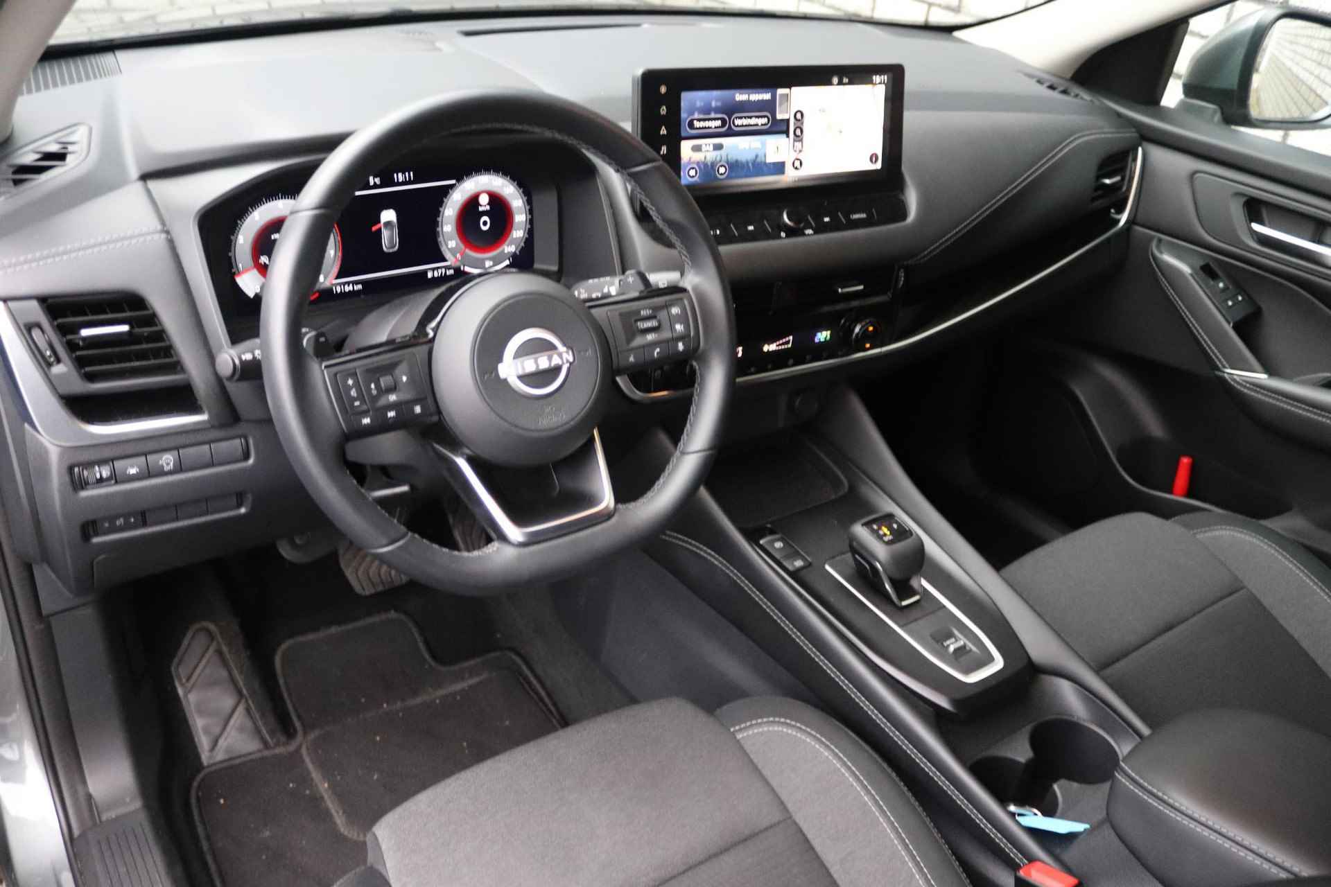 Nissan Qashqai 1.3 MHEV 158 Xtronic N-Connecta | Panoramadak | Trekhaak | All-Season banden - 24/34