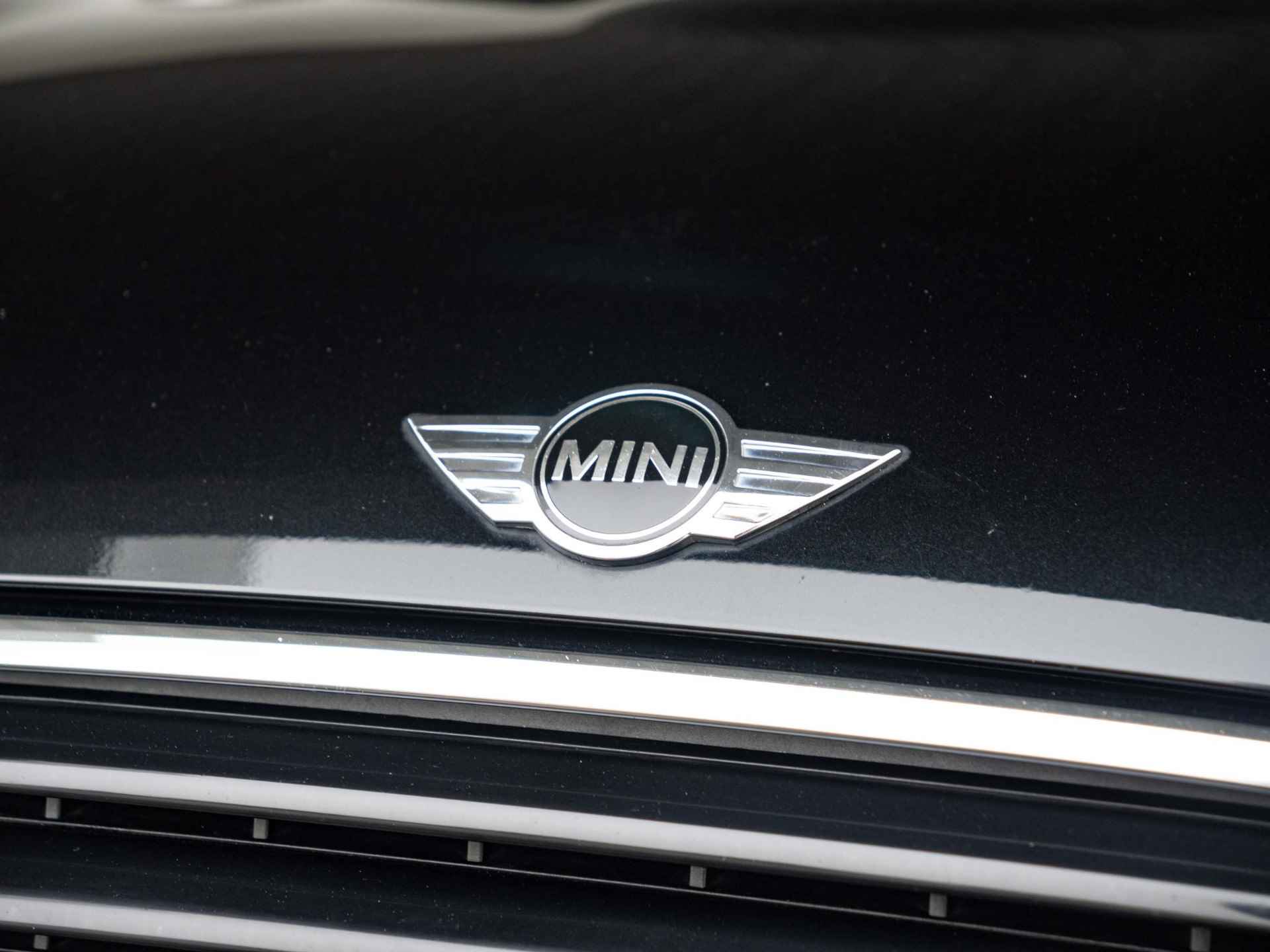 MINI 5-deurs Cooper Aut. Seven + Panoramadak - 17/30