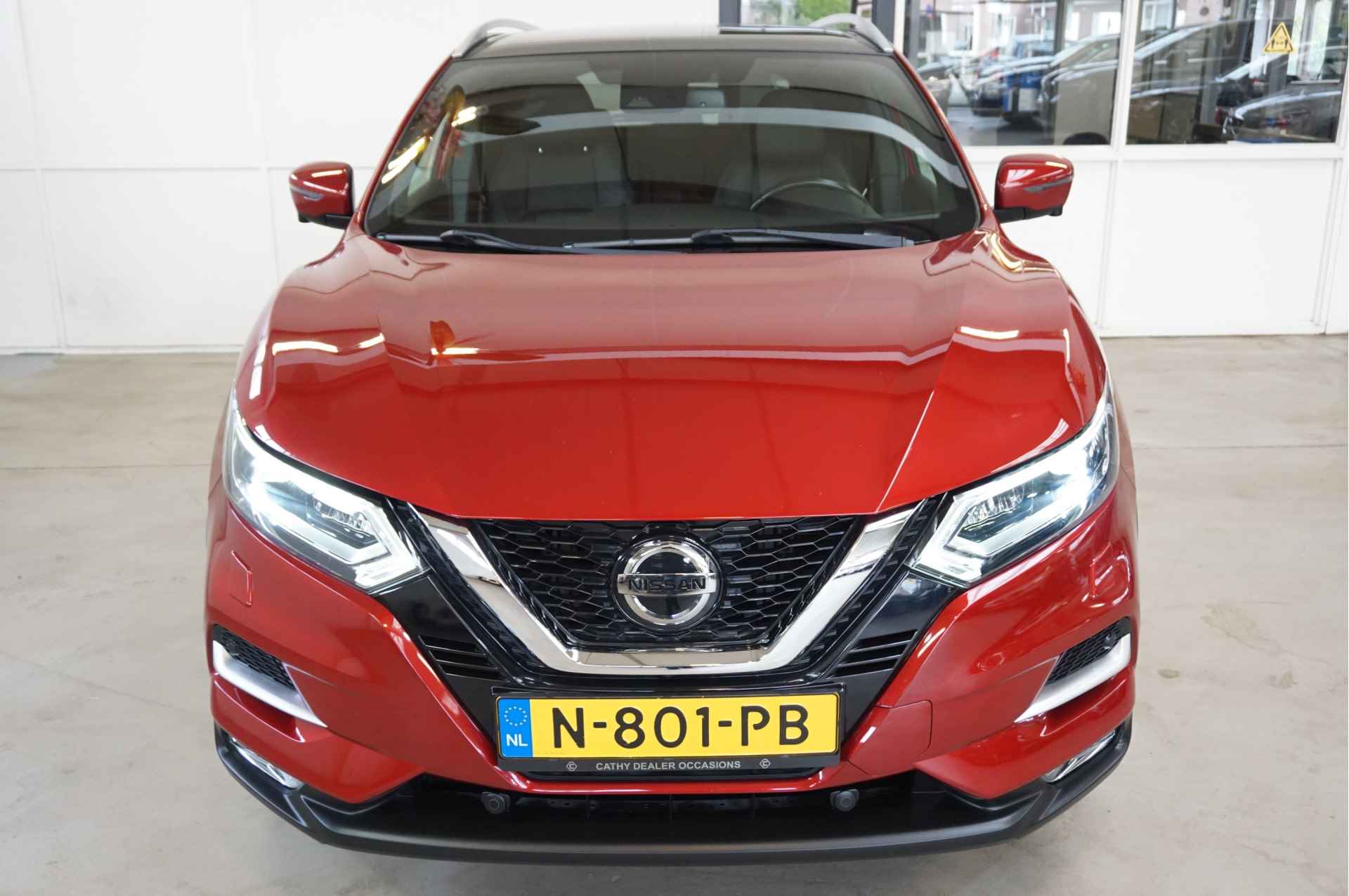 Nissan QASHQAI 1.2 Tekna + Navi - Panoramisch glazen dak - 6/46