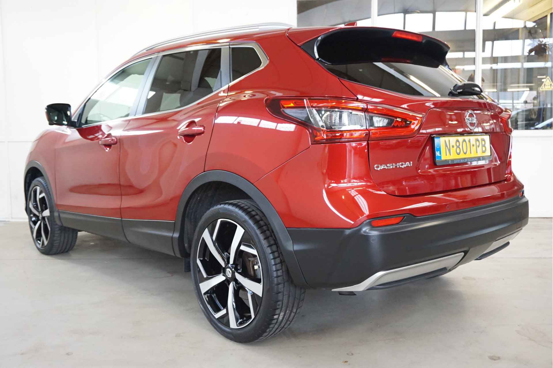 Nissan QASHQAI 1.2 Tekna + Navi - Panoramisch glazen dak - 9/46