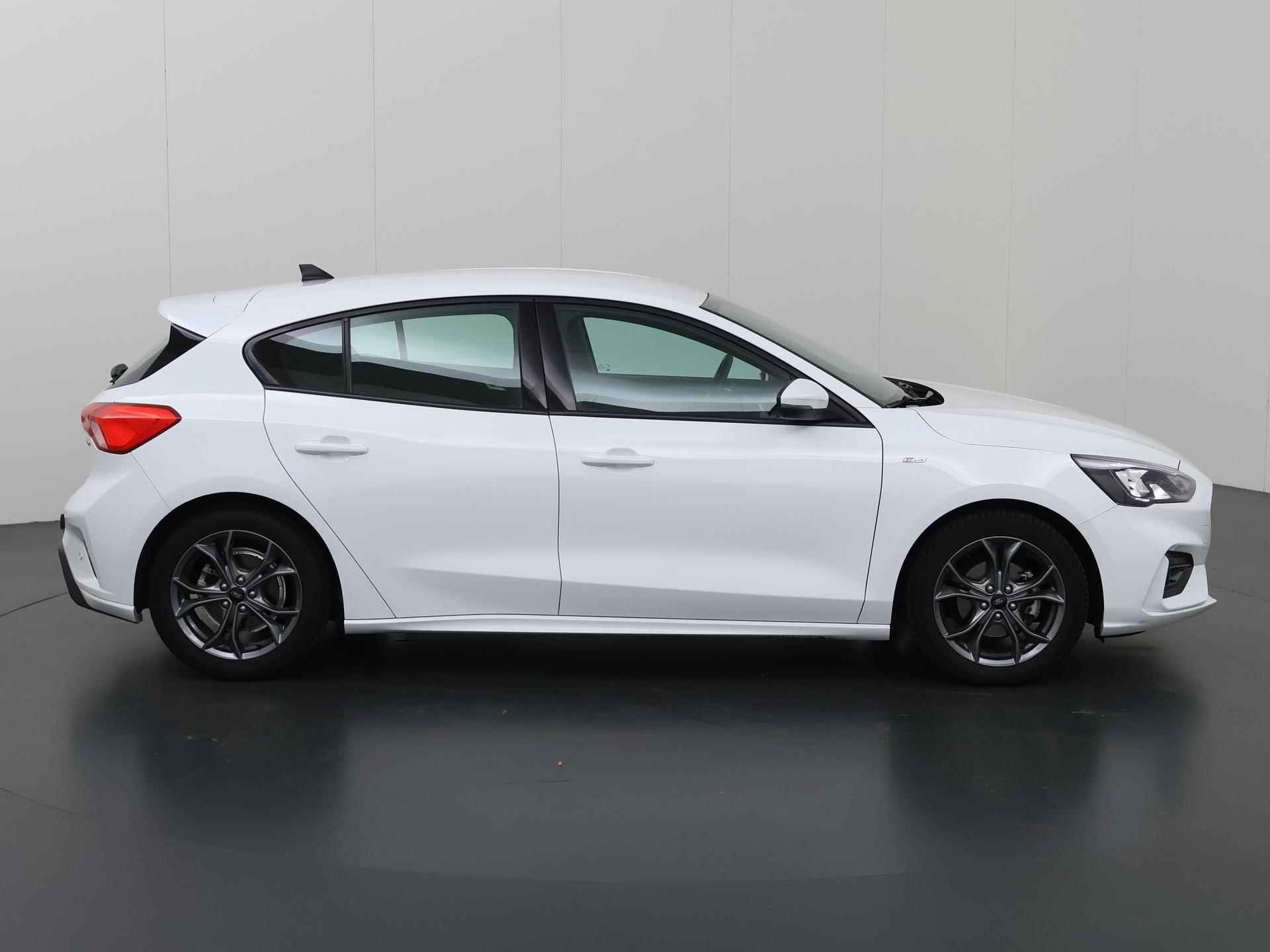 Ford Focus 1.0 EcoBoost Hybrid ST Line Business | Climate Control | Parkeersensoren | Navigatie | Keyless Go | - 7/46