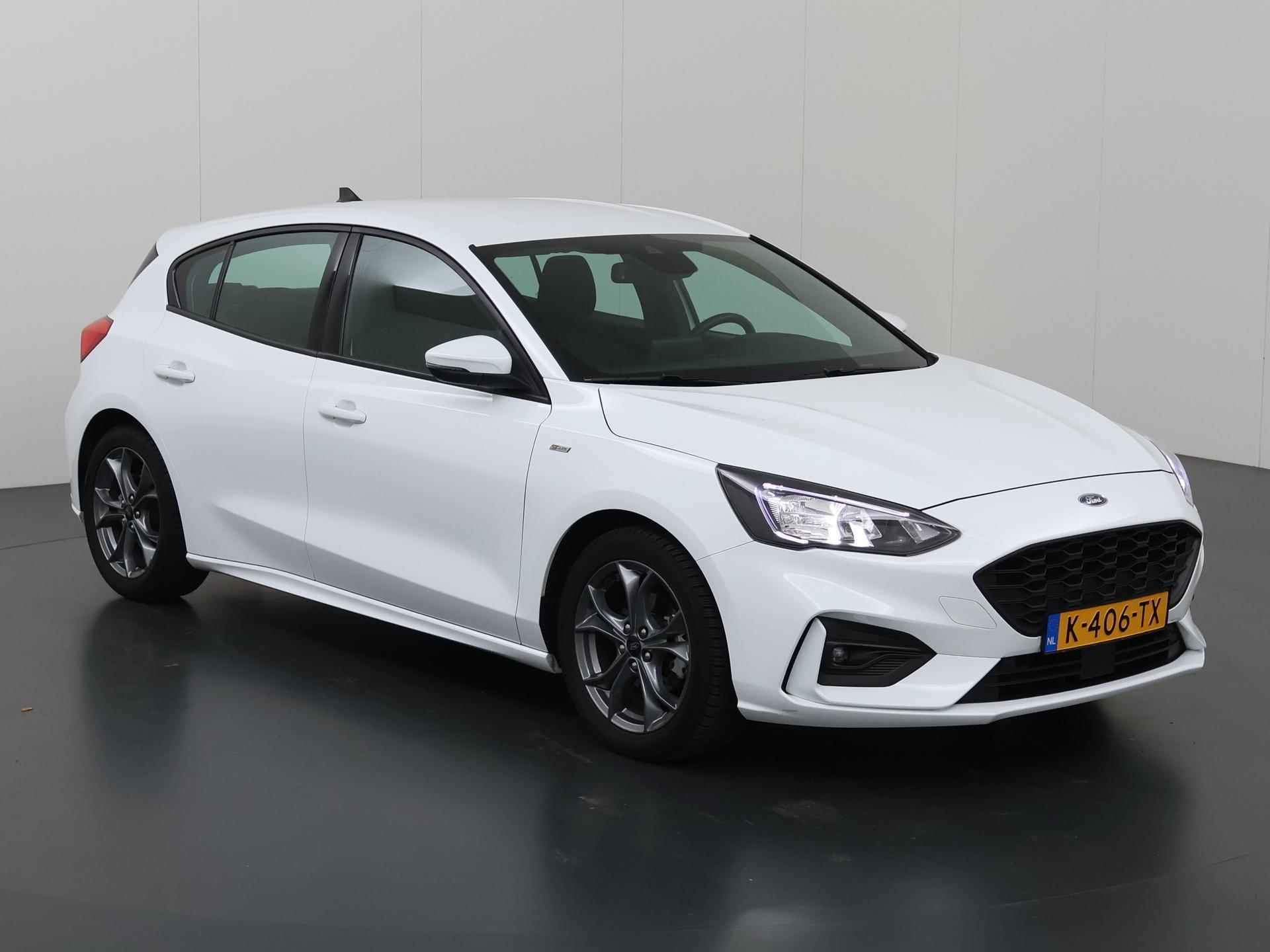 Ford Focus 1.0 EcoBoost Hybrid ST Line Business | Climate Control | Parkeersensoren | Navigatie | Keyless Go | - 24/46