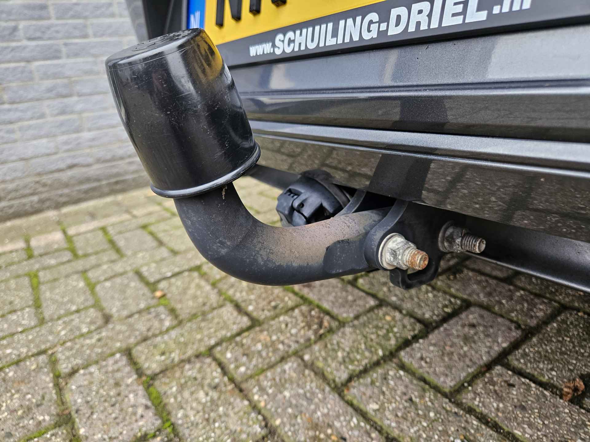 Volkswagen Passat 1.6 TDI Connected Series Inclusief Afleveringskosten - 25/26