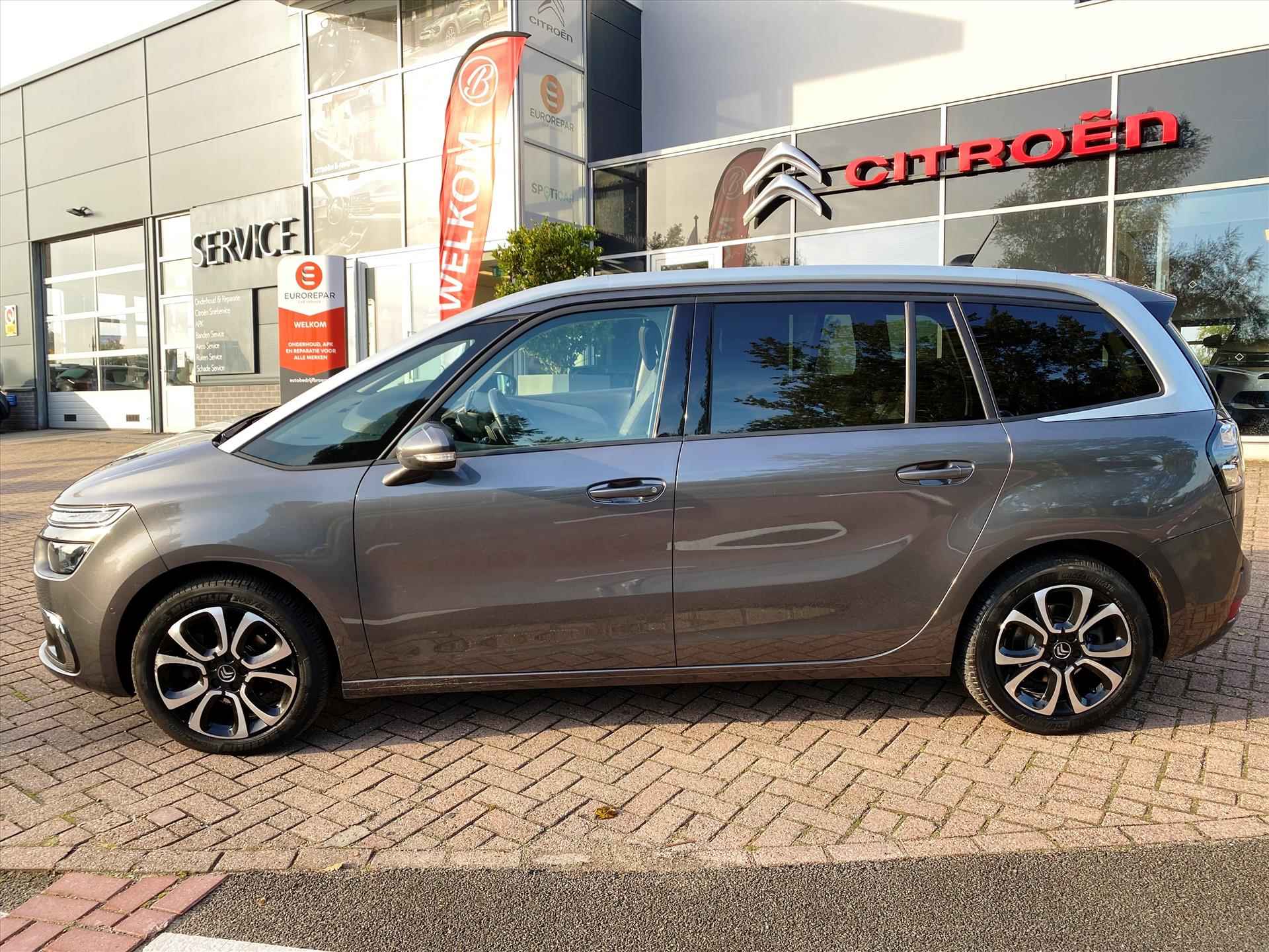 Citroen Grand C4 Picasso 130pk EAT8 Automaat Feel 7-zits | trekhaak, camera, parkeersensoren v&a, 17 inch velgen, navigatie, dab, dodehoekdetectie, android, apple. climate - 3/63