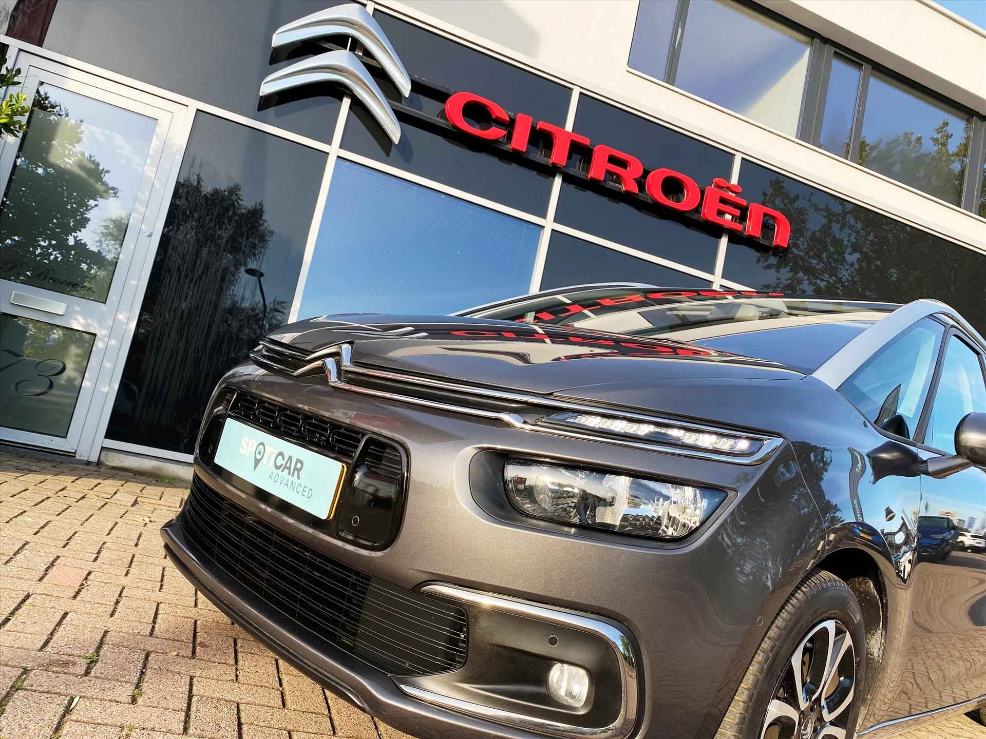 Citroen Grand C4 Picasso 130pk EAT8 Automaat Feel 7-zits | trekhaak, camera, parkeersensoren v&a, 17 inch velgen, navigatie, dab, dodehoekdetectie, android, apple. climate - 13/63