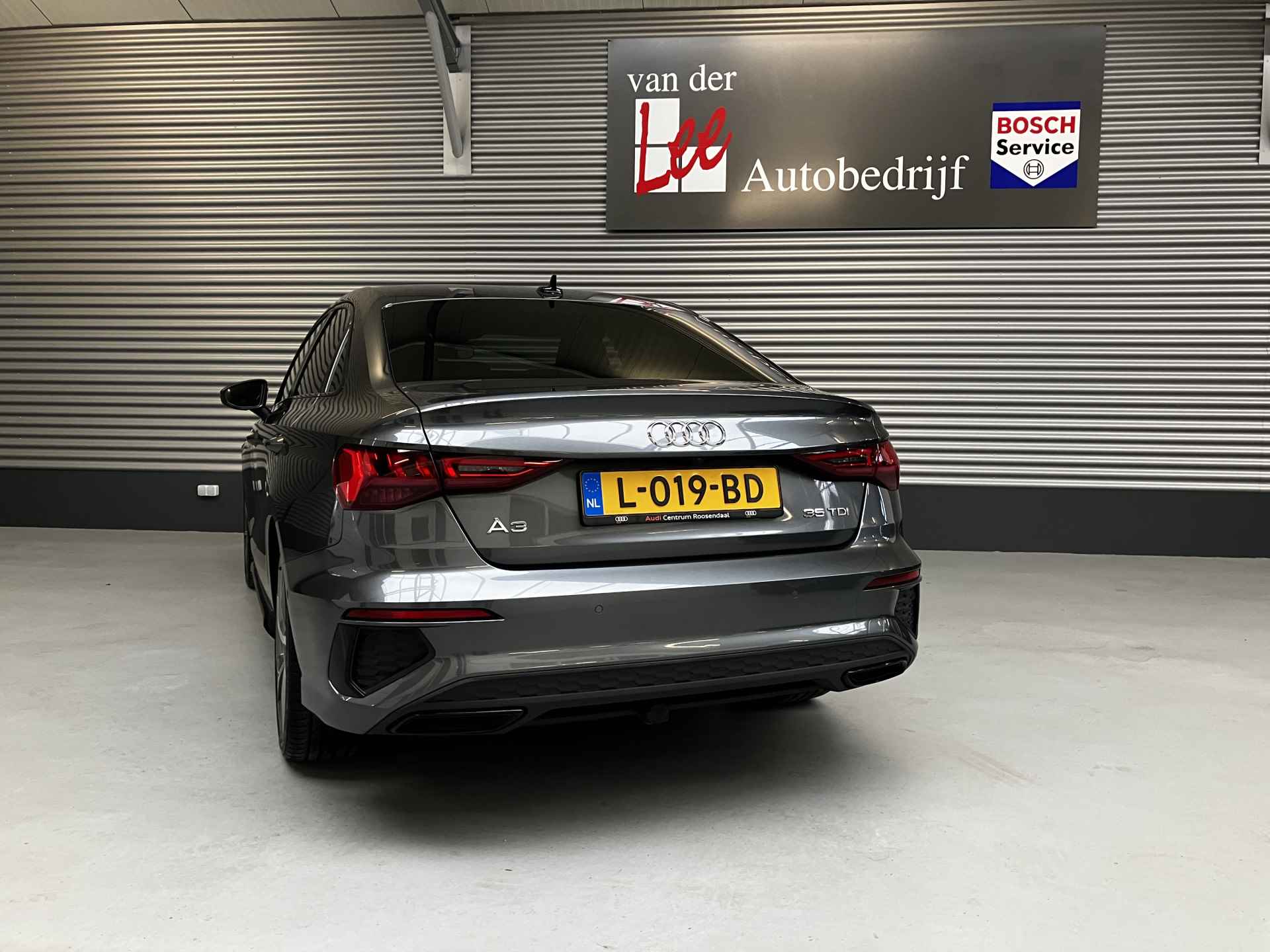 Audi A3 35 TDI S-LINE/MATRIX/CAM/BLACK ED/ADAPTIVE CR/19 INCH/ENZ - 27/34