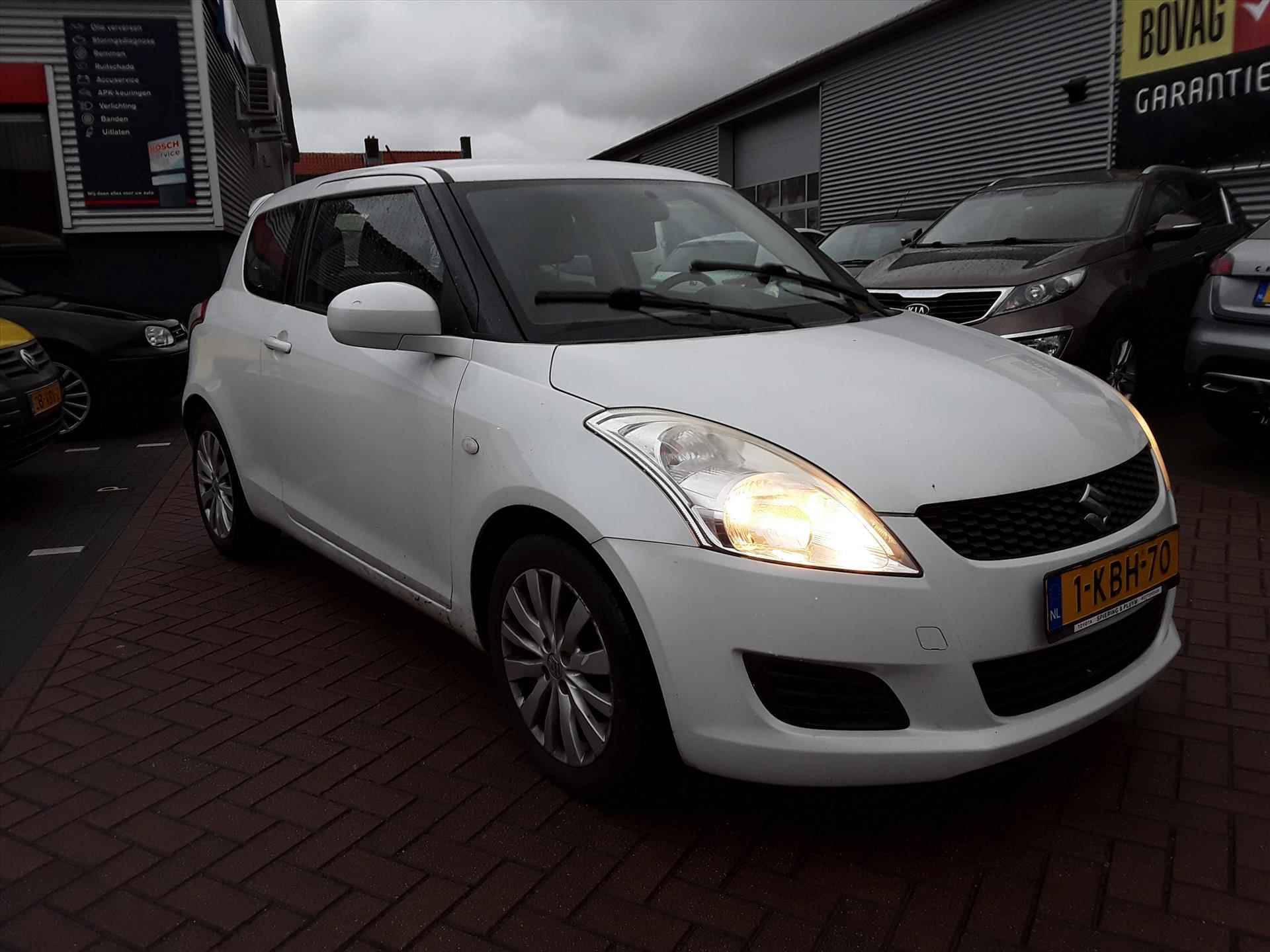 SUZUKI Swift 1.2 94pk Bandit EASS  3D - 2/25