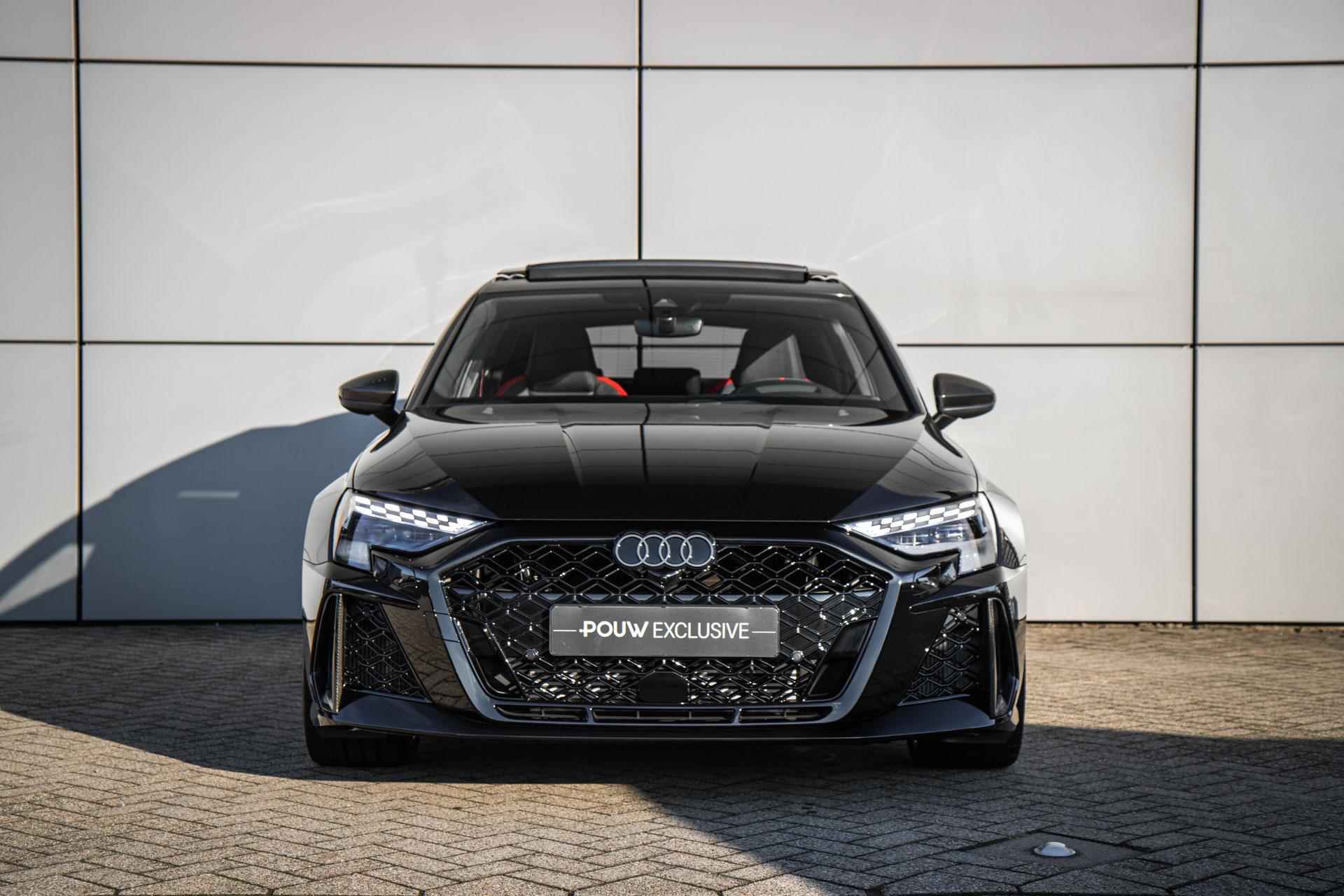 Audi RS 3 Sportback 2.5 TFSI 400pk quattro | Glazen Panoramadak | LMV 19'' | Head-up Display - 8/53