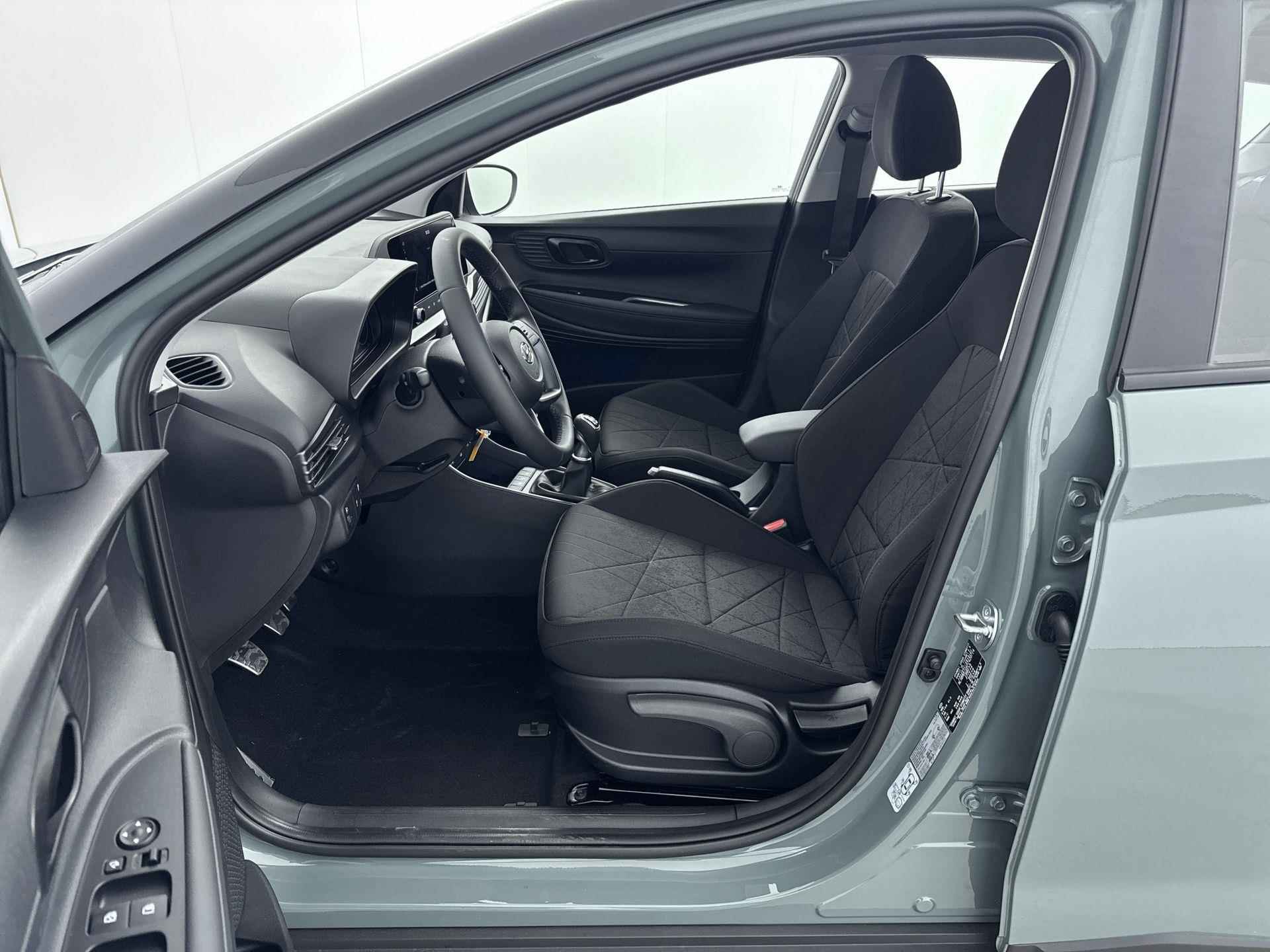 Hyundai Bayon 1.0 T-GDI Comfort Smart | Incl. €2000,- Voorraadactie! | Parkeersensoren | Navigatie | Camera | Lm-wielen | - 9/29