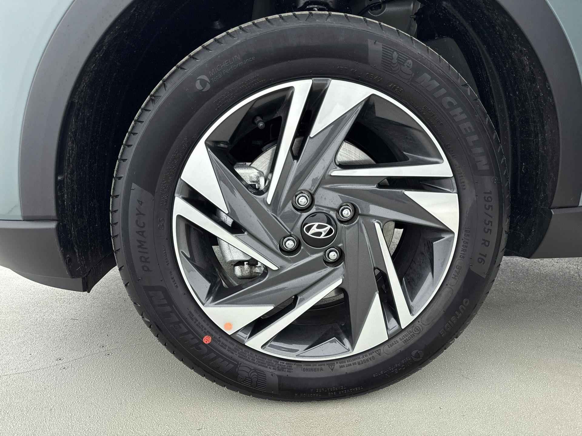 Hyundai Bayon 1.0 T-GDI Comfort Smart | Incl. €2000,- Voorraadactie! | Parkeersensoren | Navigatie | Camera | Lm-wielen | - 26/29