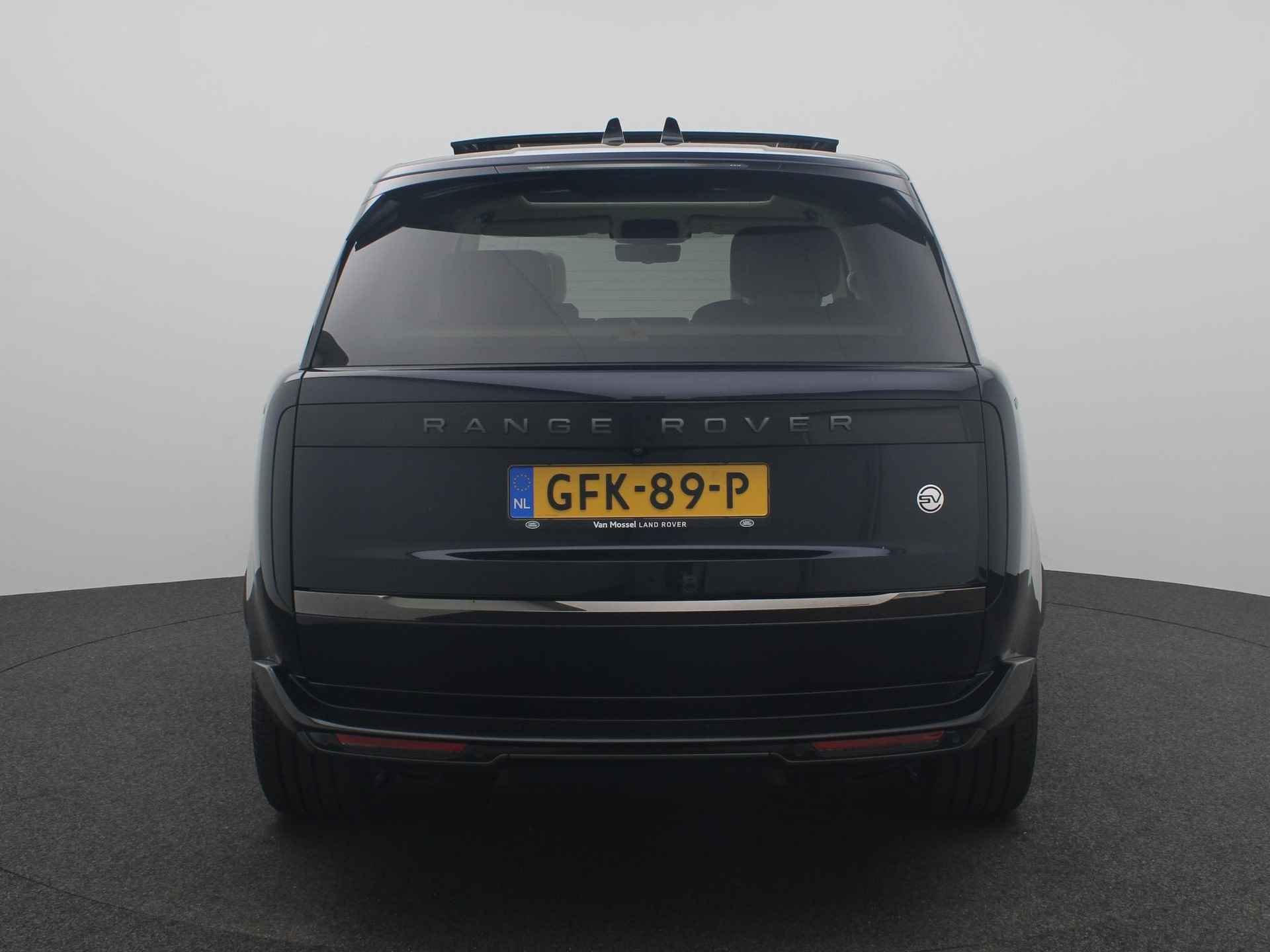 Land Rover Range Rover P550e SV PHEV SVO lak | Stoel verwarming en koeling | Meridian Signature Surround | Massage - 7/63