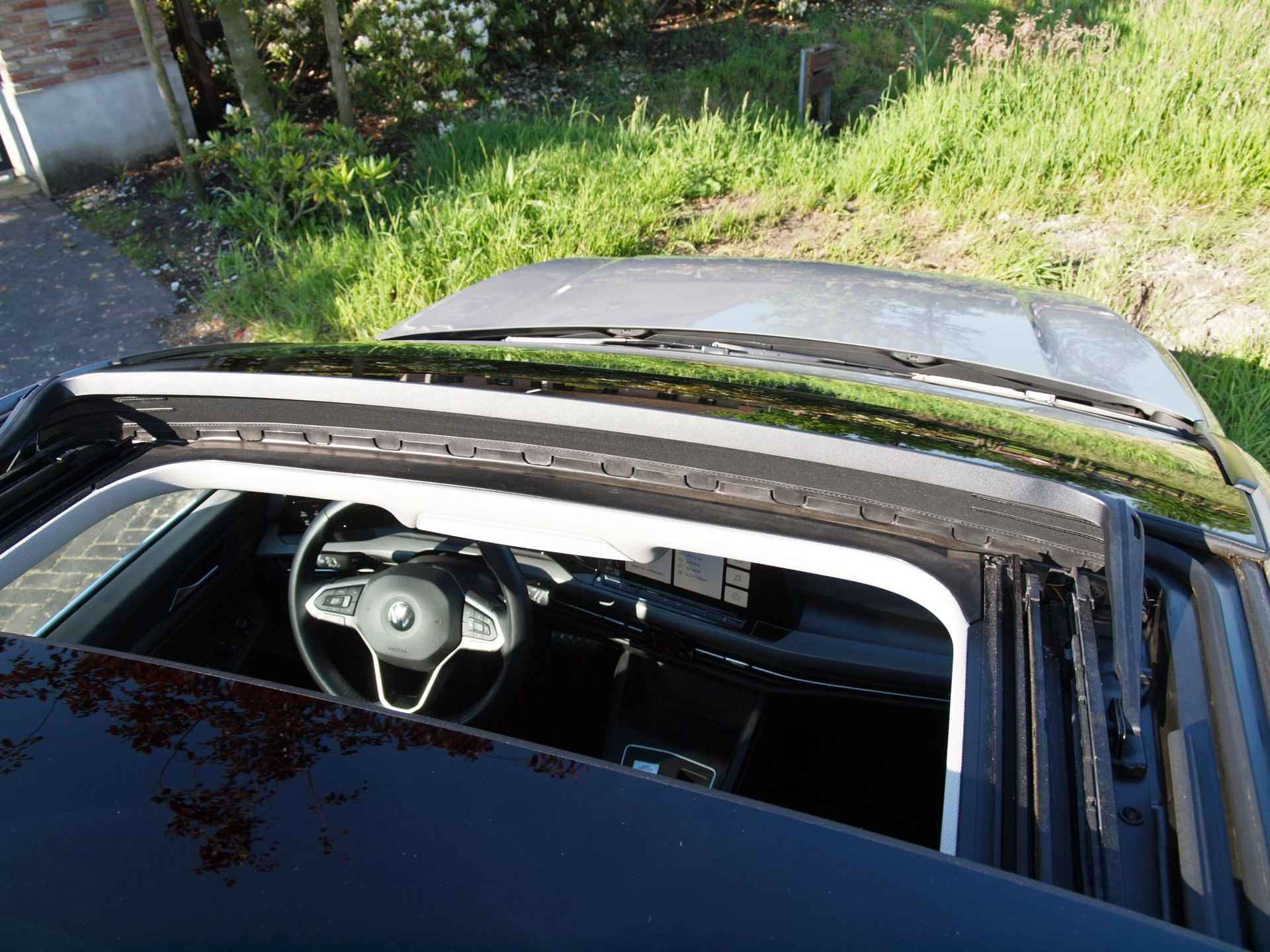 Volkswagen Golf 1.5 eTSI Style | Panoramadak | Camera | Apple Carplay | Cruise Control | - 15/38