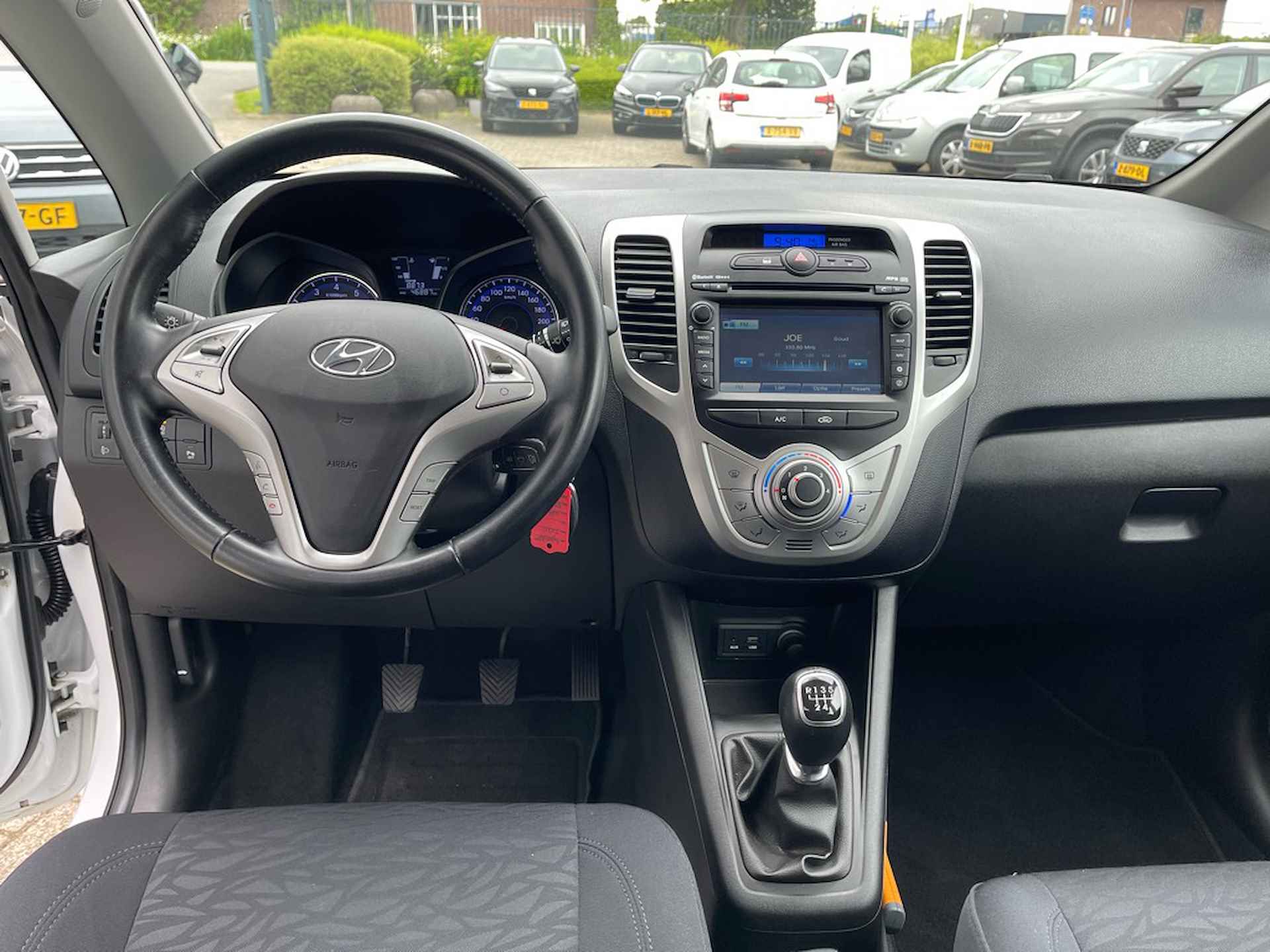 Hyundai ix20 1.4i Go!, Airco, Nav, Camera, Trekhaak - 14/25