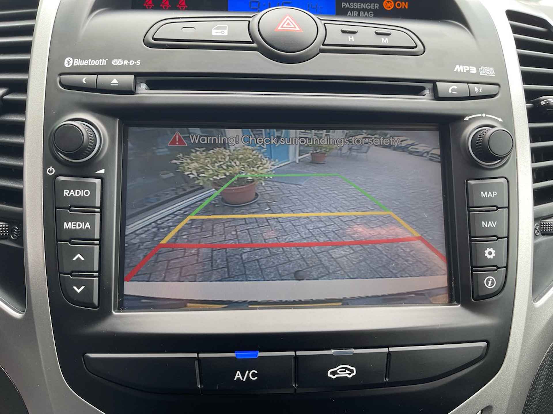 Hyundai ix20 1.4i Go!, Airco, Nav, Camera, Trekhaak - 25/25