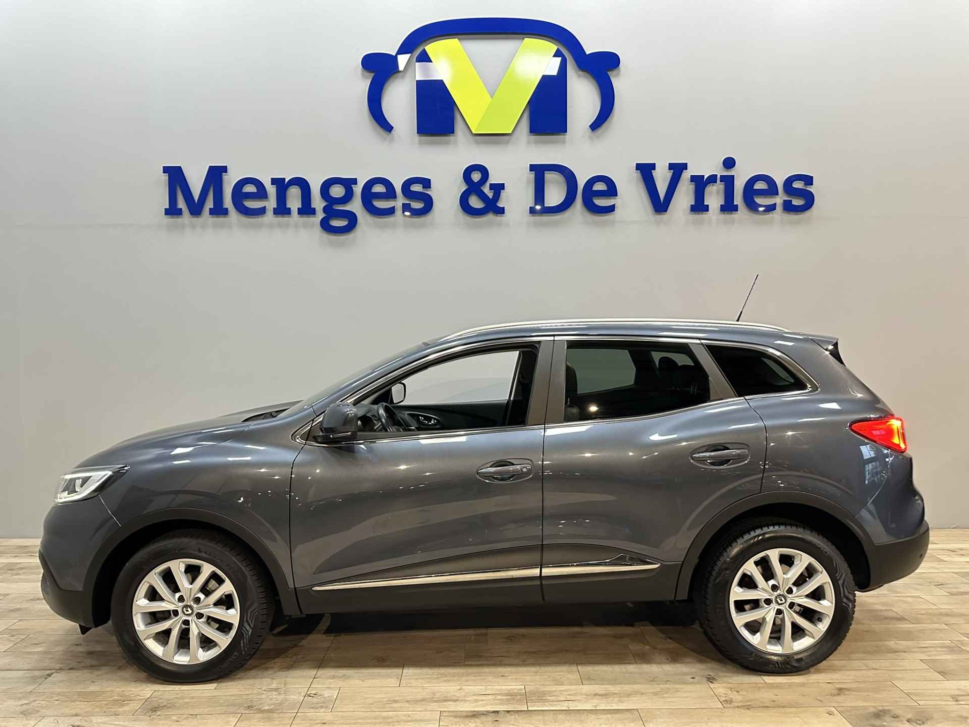 Renault Kadjar 1.5 dCi Intens Airco ECC | Navigatie | Cruise Control | Camera | Keyless | Half leder | Trekhaak | Isofix | NAP | - 6/44