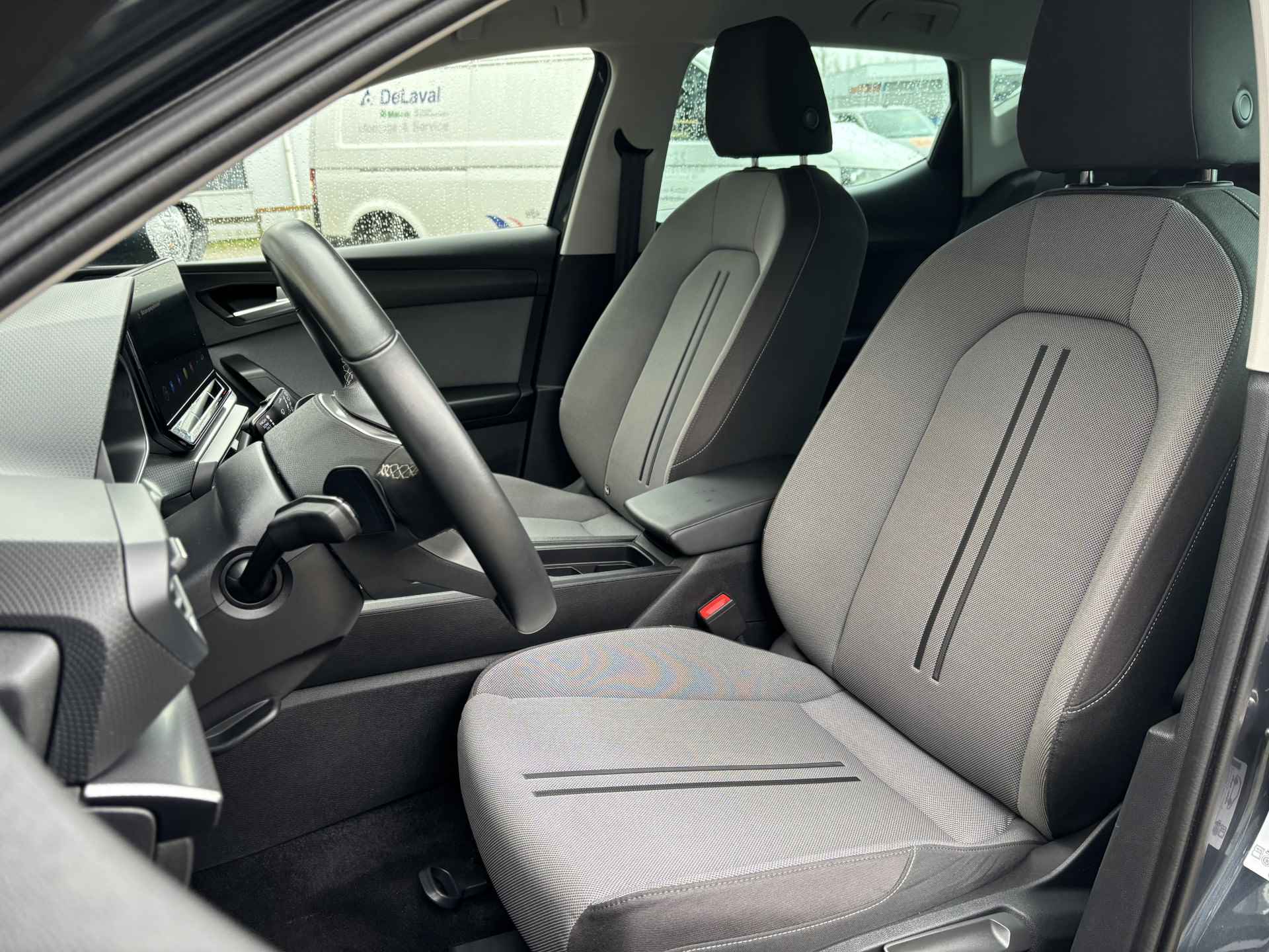 SEAT Leon 1.0 eTSI 110 pk Style Business Intense 7-DSG | Apple Carplay/Android Auto | Camera | Cruise control adaptief | - 11/31