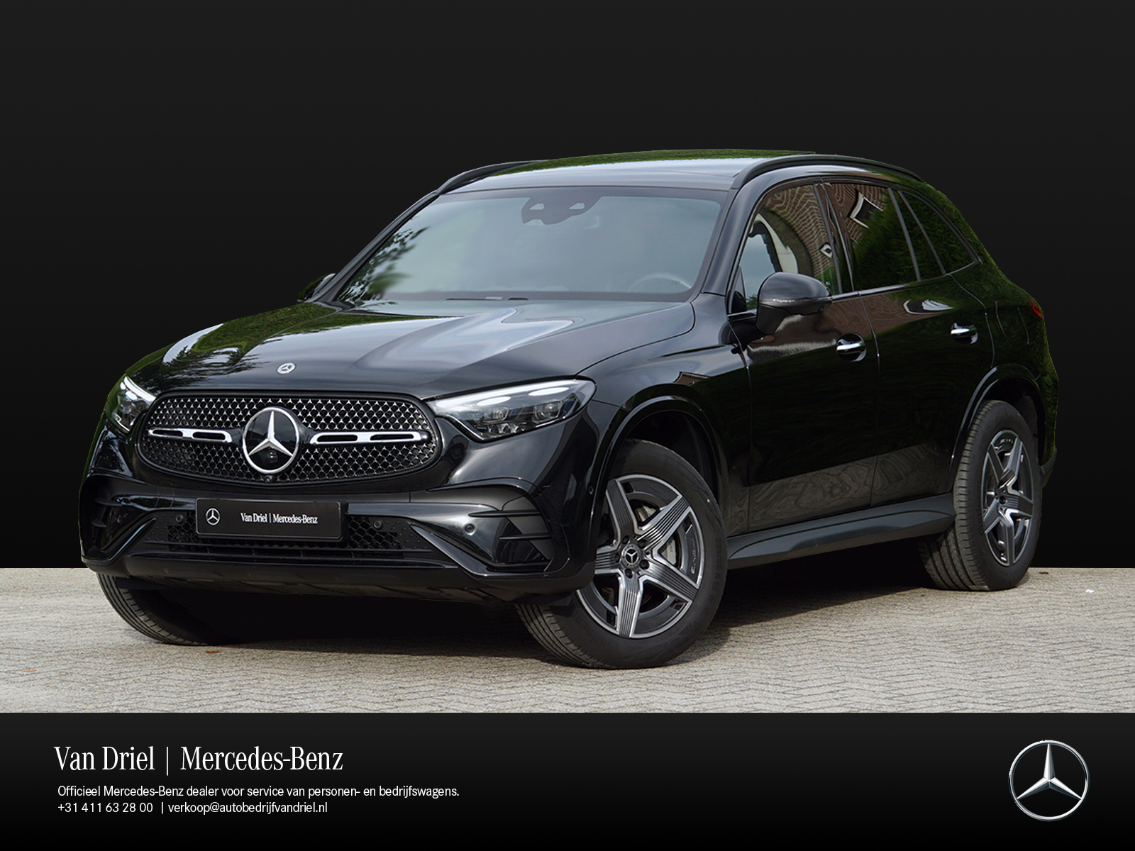 Mercedes-Benz GLC GLC 300 e 4MATIC AMG Line Night | Panorama Keyless Rijassistentie Leder